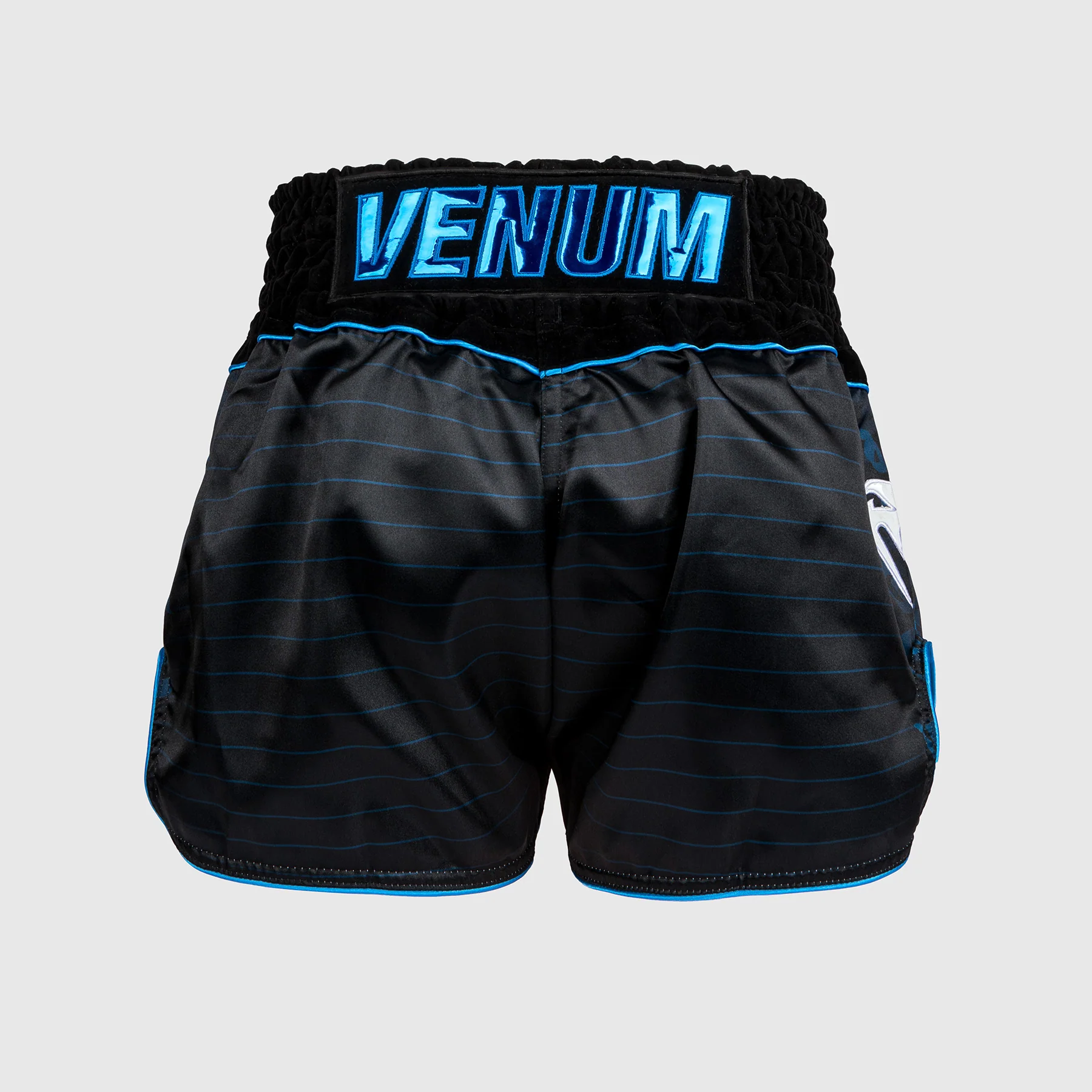 Venum Attack Pantalones cortos de Muay Thai - Negro/Azul - Image 3