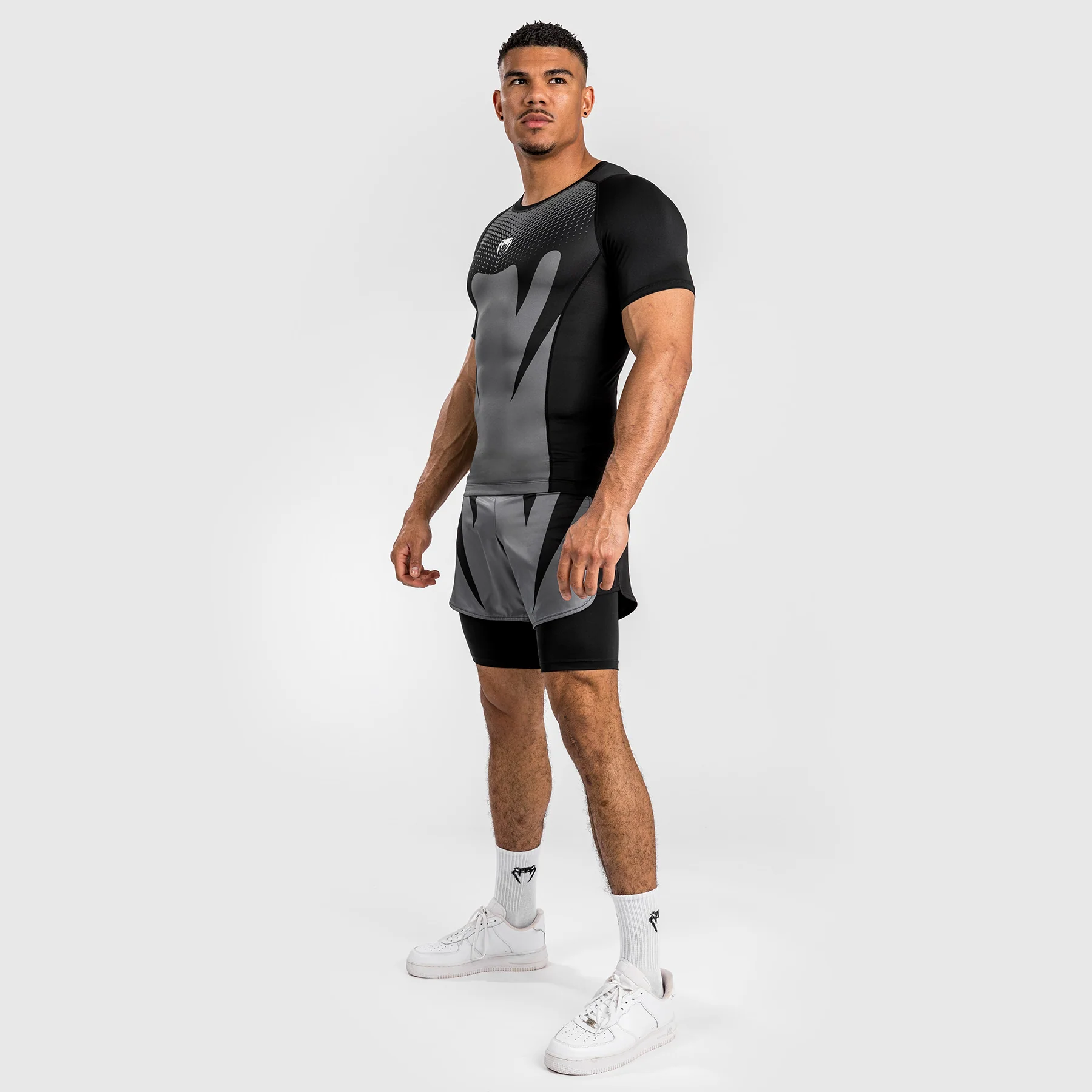 Venum Attack Rashguard de Manga Corta para Hombre - Negro/Gris - Image 6