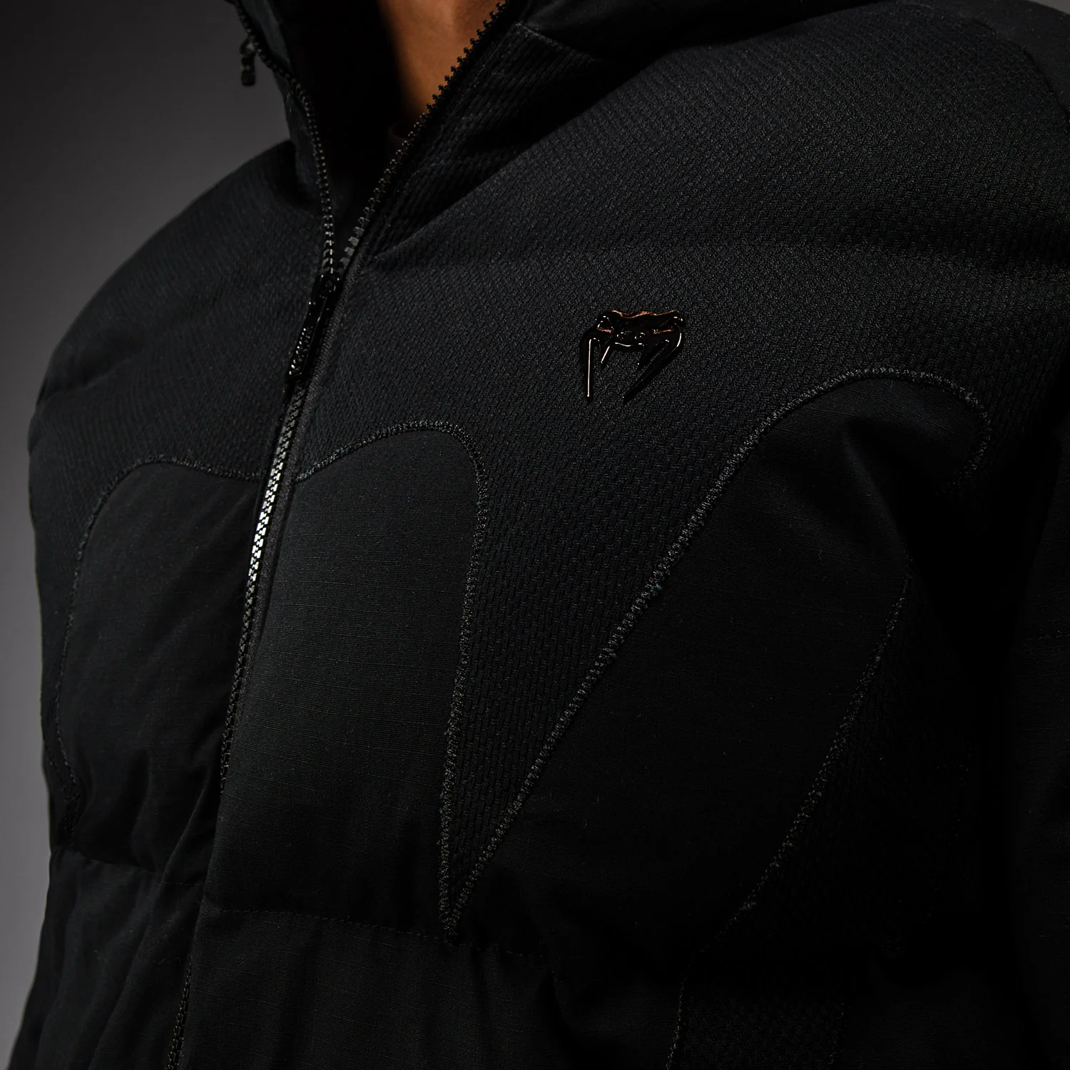 Venum Attack Urban Gi Chaqueta de Plumón – Negro - Image 6