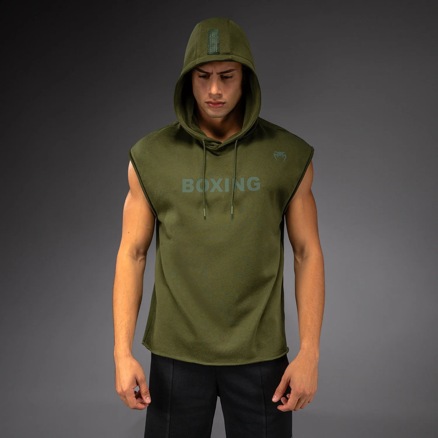 Venum Boxing VT Sudadera con Capucha Sin Mangas – Verde Militar - Image 2
