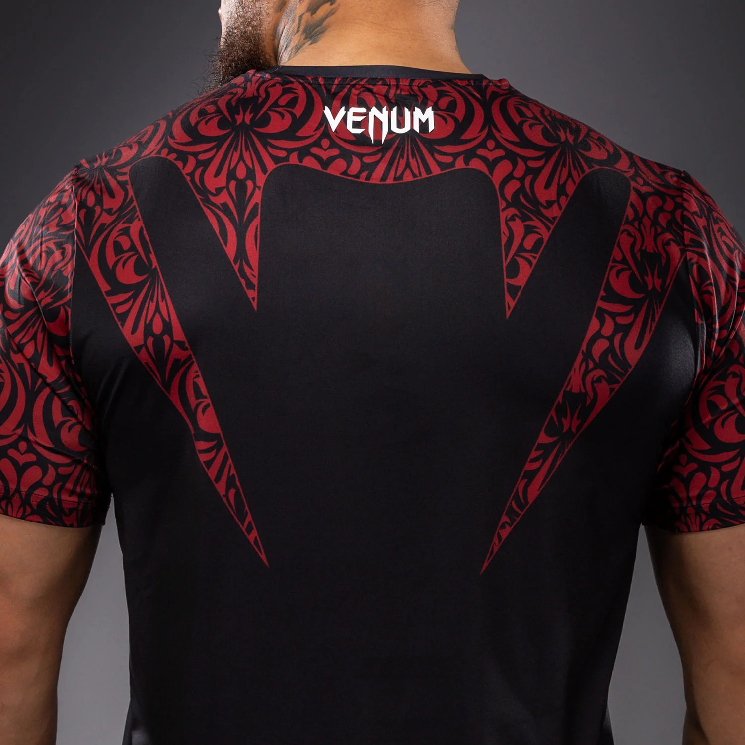 Venum BTT Camiseta Dry Tech – Negro/Rojo - Image 8