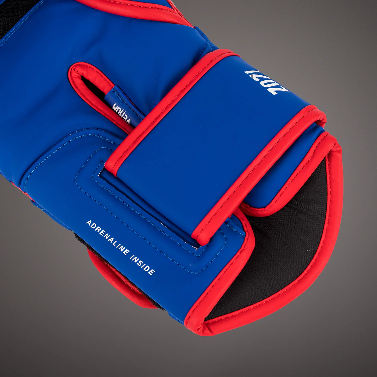 Venum Challenger 4.0 Guantes de Boxeo - Azul Real - Image 4