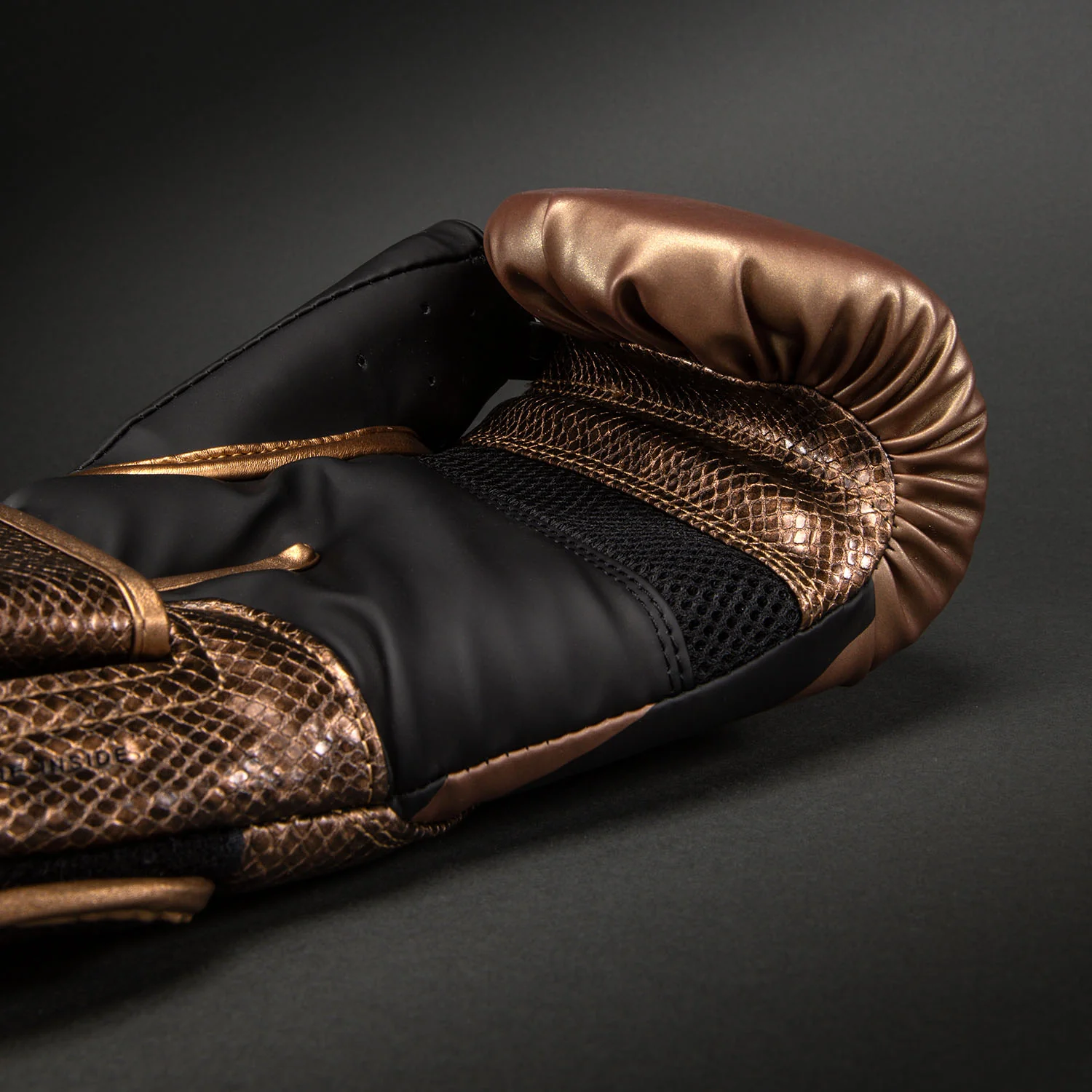 Venum Challenger 4.0 Scales Guantes de Boxeo – Marrón/Negro - Image 5