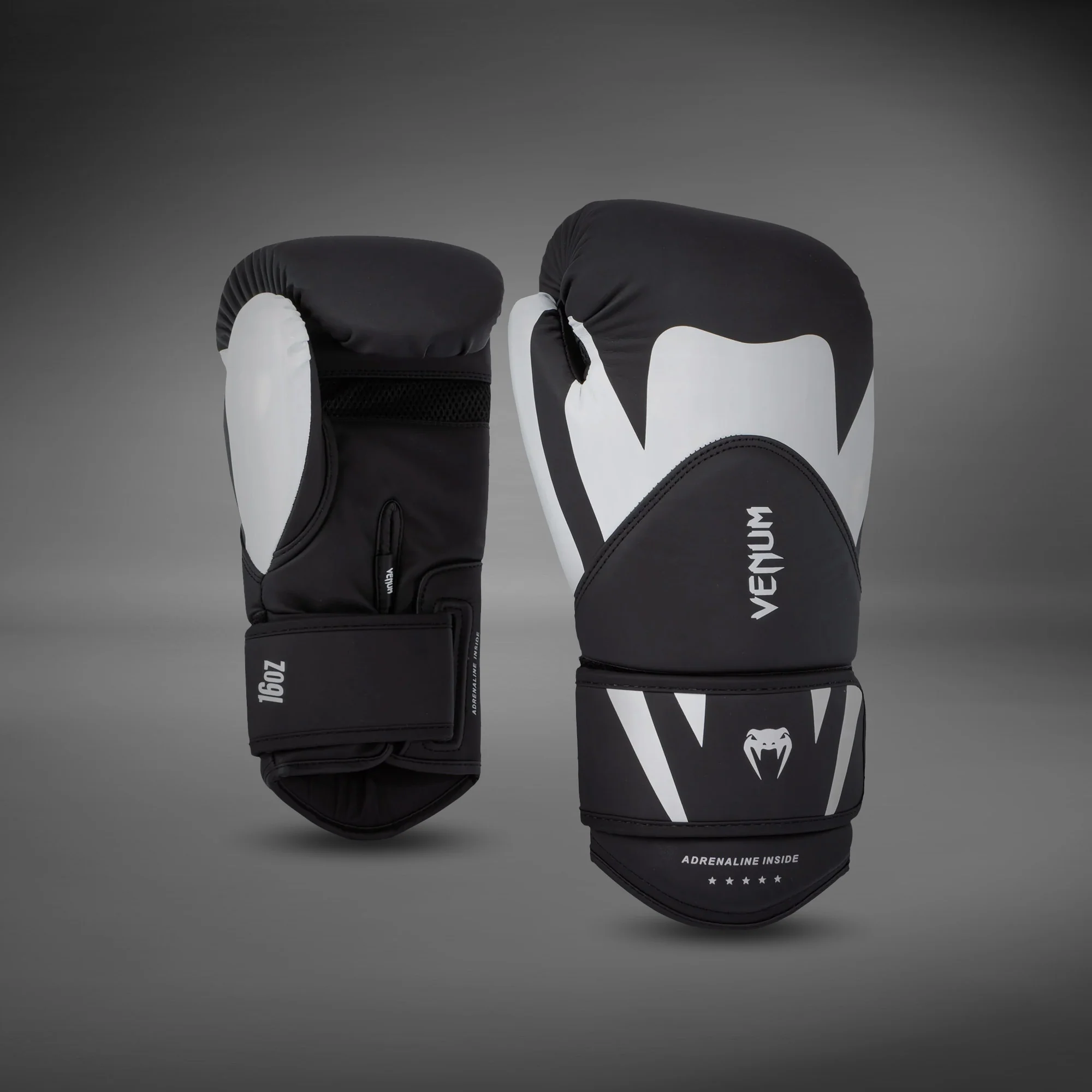 Venum Challenger 4.0 Guantes de Boxeo - Negro/Blanco - Image 6