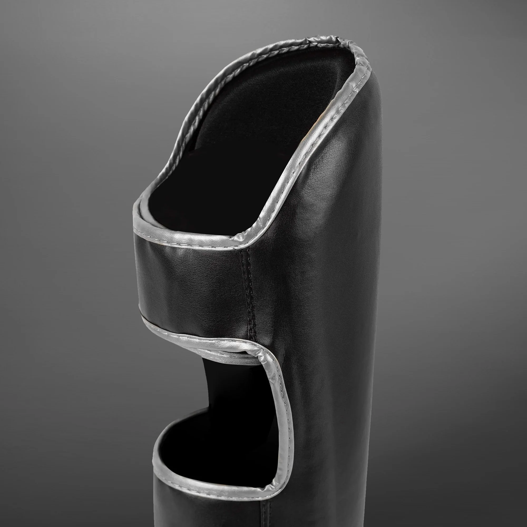 Venum Challenger Espinilleras de pie - Negro/Plata - Image 5