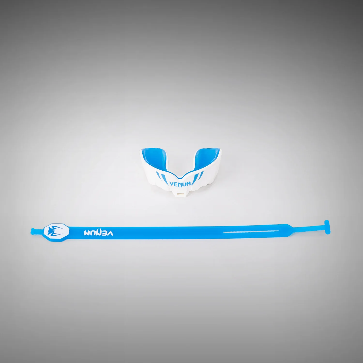 Venum Challenger Protector Bucal Niños con Correa/Sin Correa - Blanco/Azul - Image 2