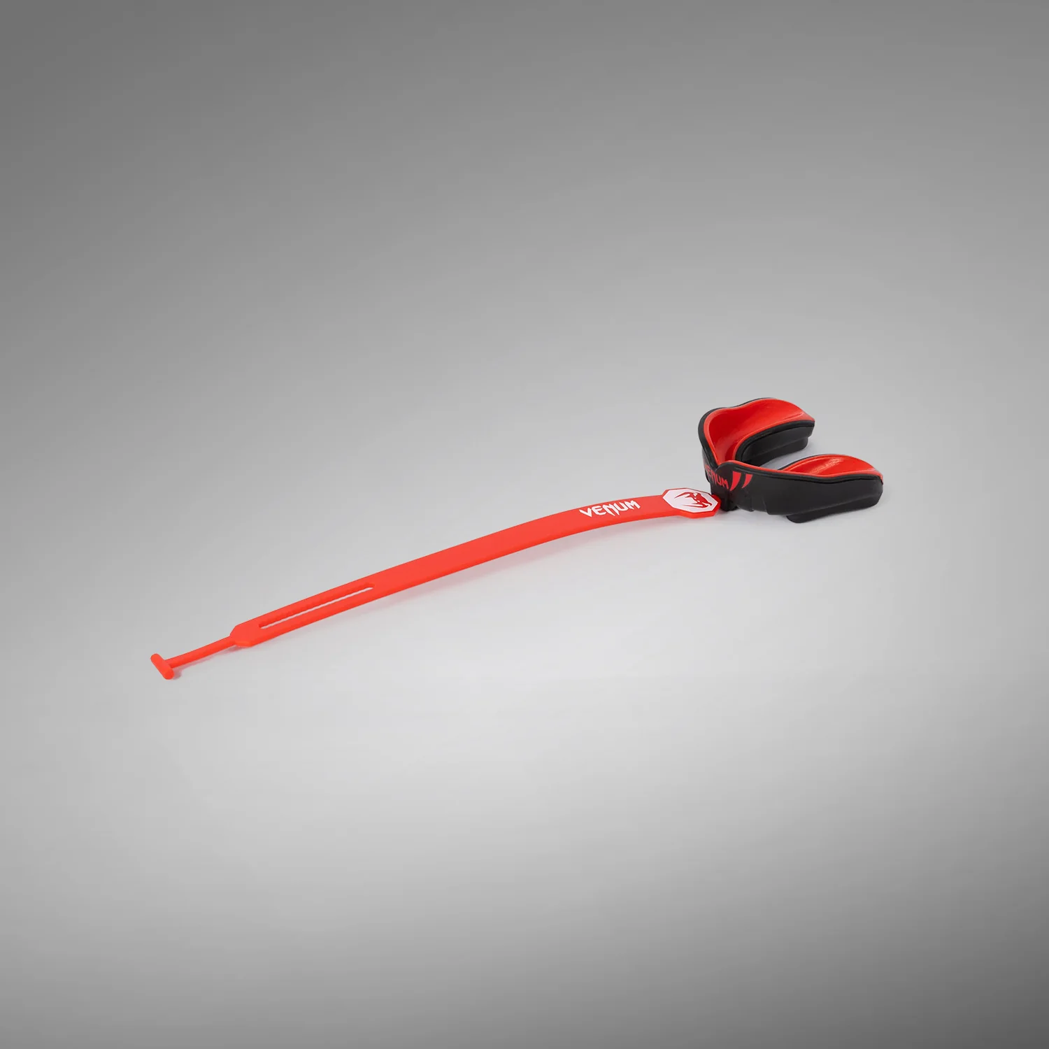 Venum Challenger Protector Bucal Infantil - Negro/Rojo - Image 3