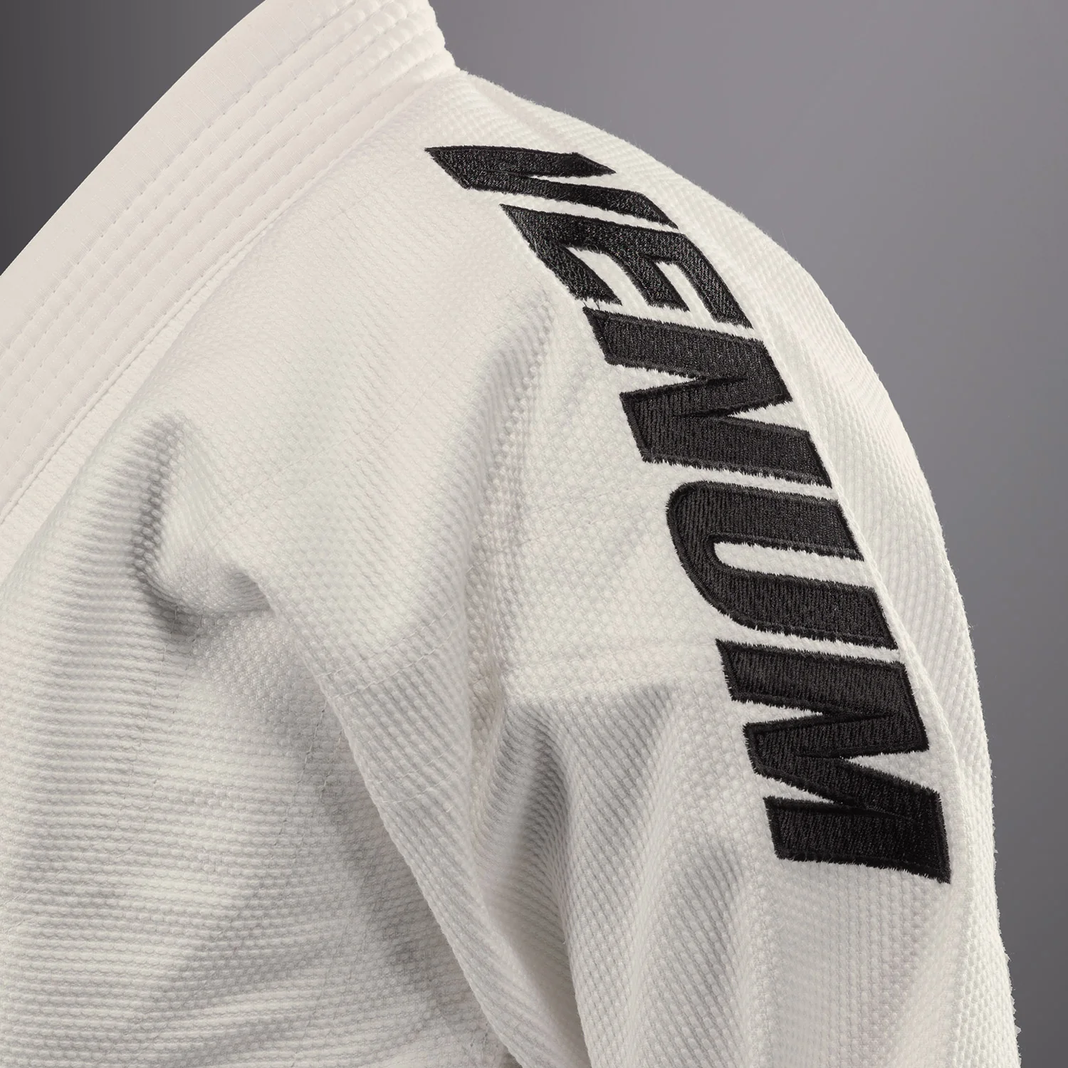 Venum Challenger XT BJJ Gi - Blanco Roto - Image 4