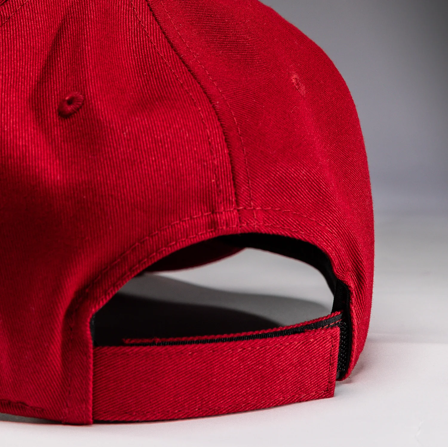 Venum Classic 2.0 Gorra - Rojo Cereza - Image 6