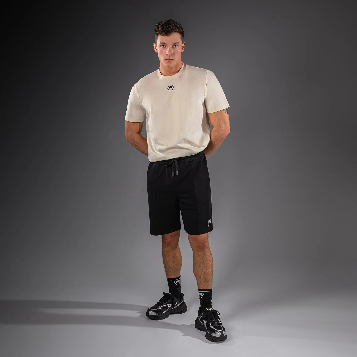 Venum Classic Fleece Short de Algodón - Negro - Image 7
