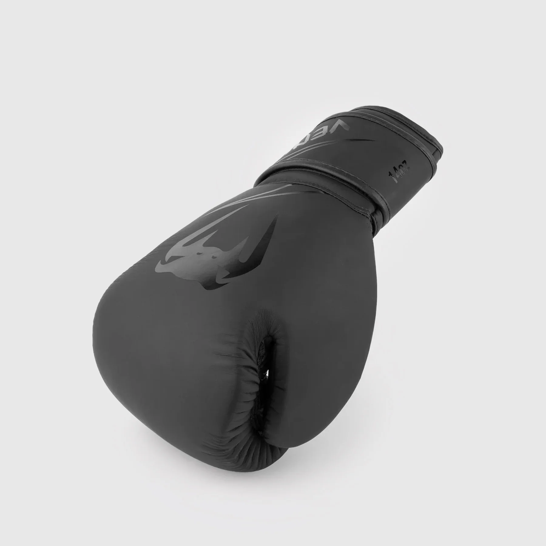 Venum Classic Guantes de boxeo - Negra Edición WLMT - Image 2