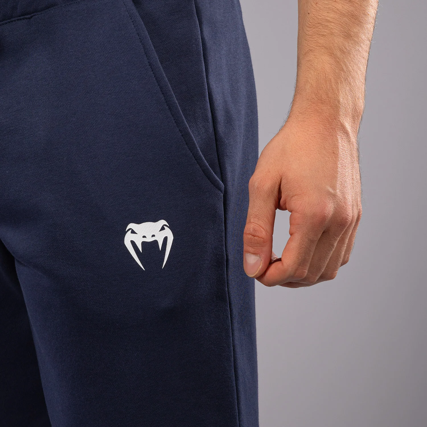 Venum Classic Pantalones Cortos Clásicos - Azul Marino - Image 2