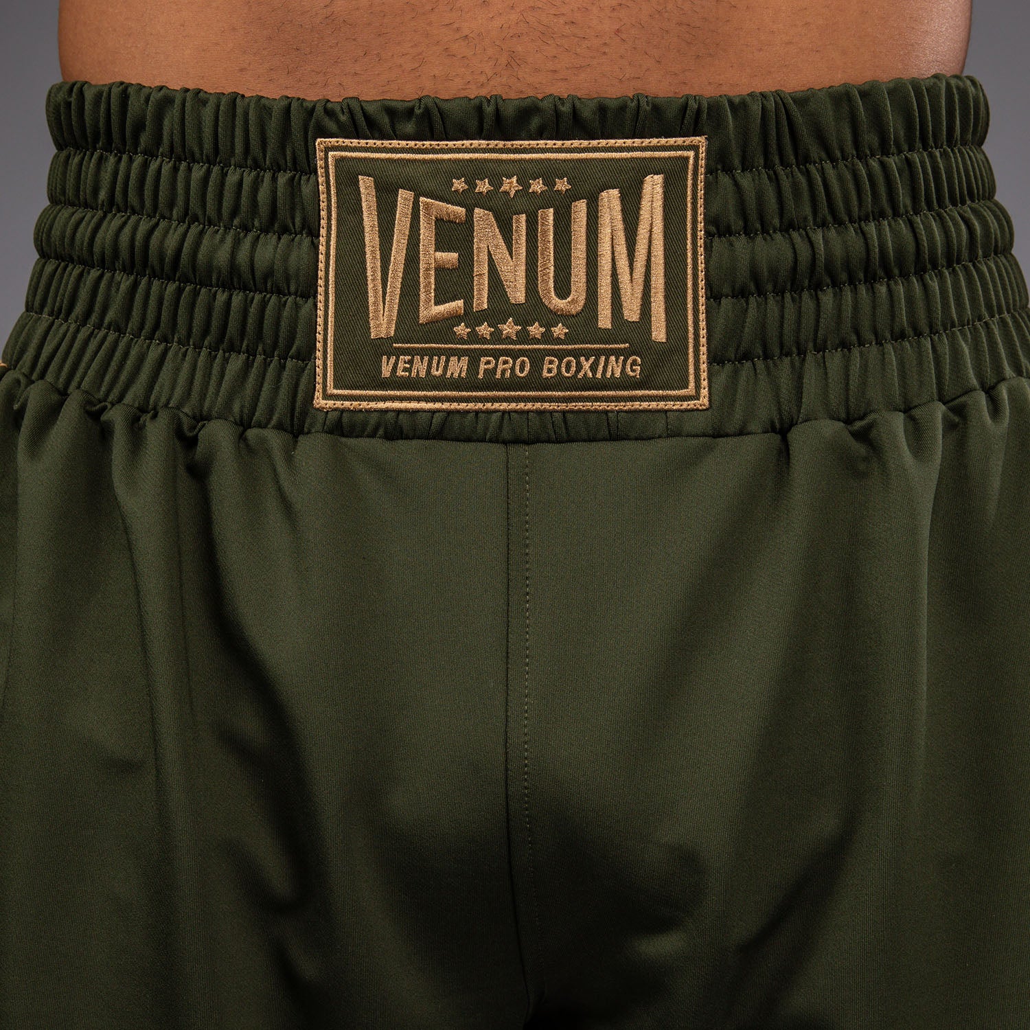Venum Classic Short de Boxeo - Verde Militar/Arena - Image 4