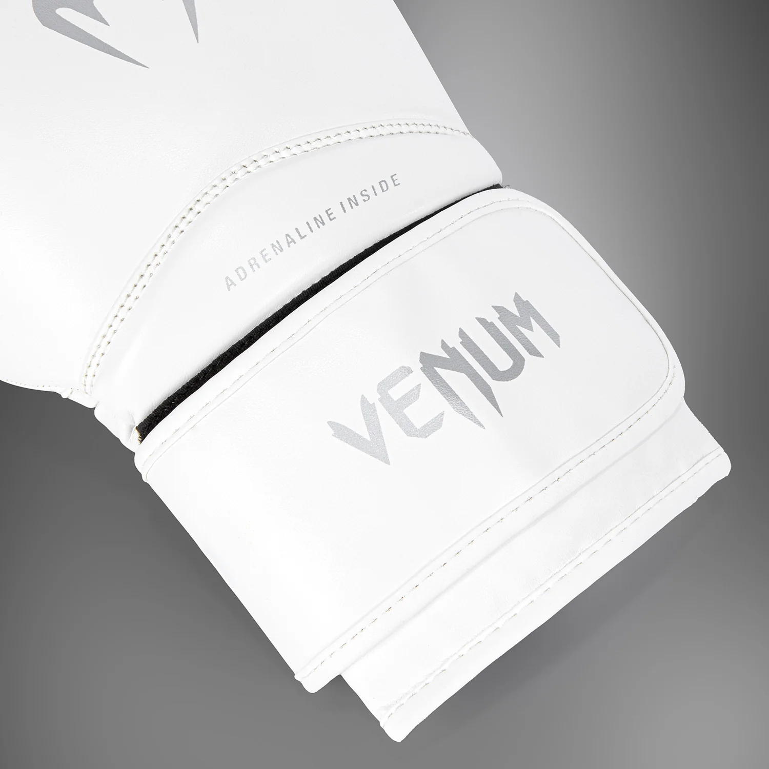 Venum Contender 1.5 Boxing Gloves - White/Silver - Image 3