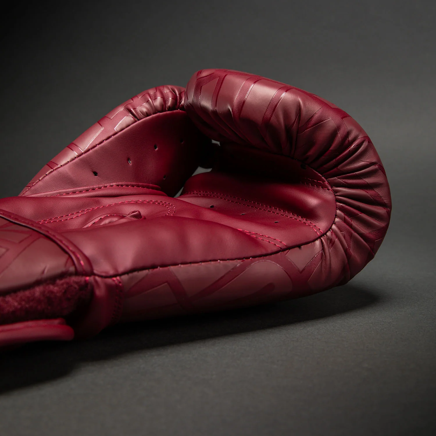 Venum Contender 1.5 XT 3D Guantes de Boxeo – Rojo Oscuro - Image 4