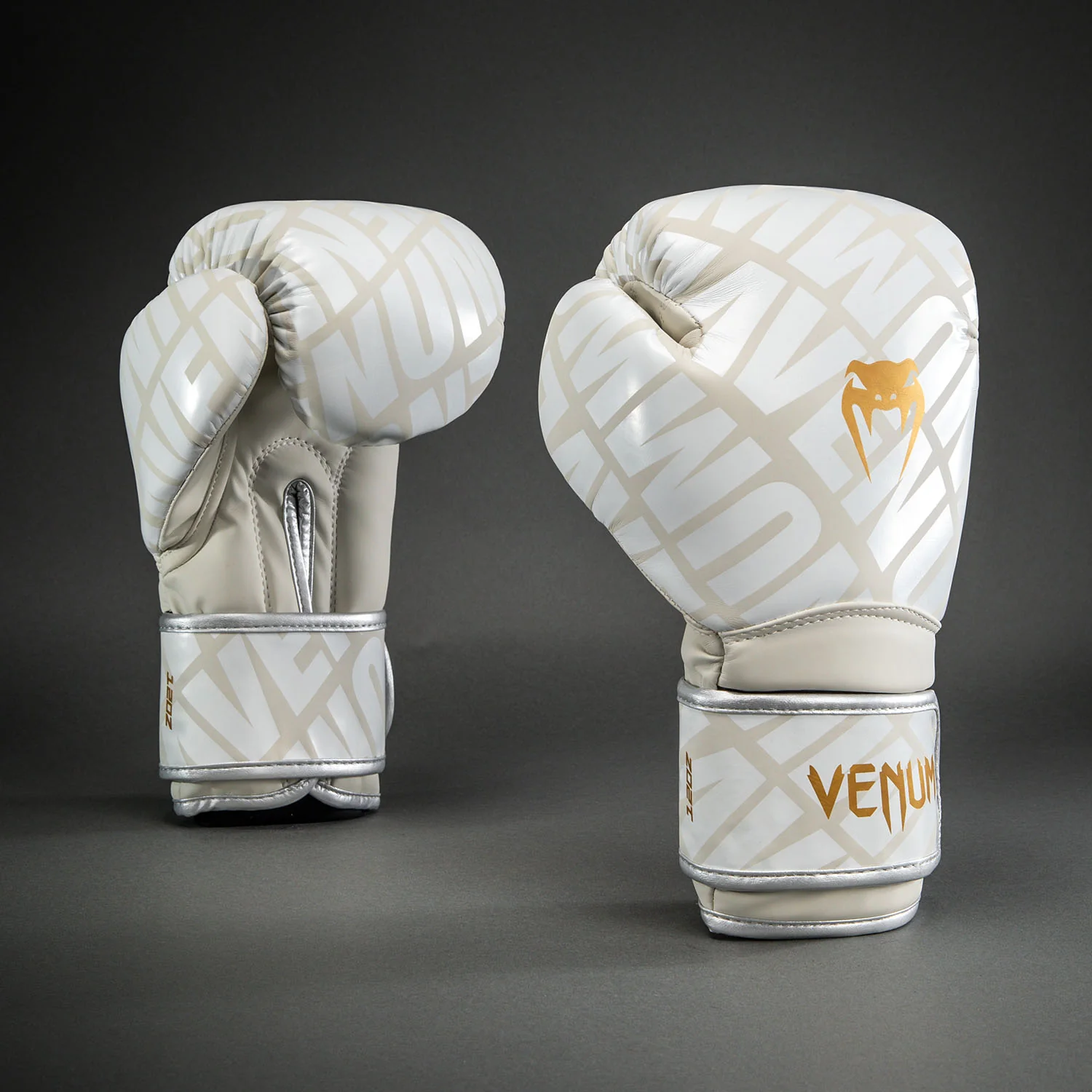Venum Contender 1.5XT Guantes de Boxeo - Beige Claro/Cream Blanco - Image 2