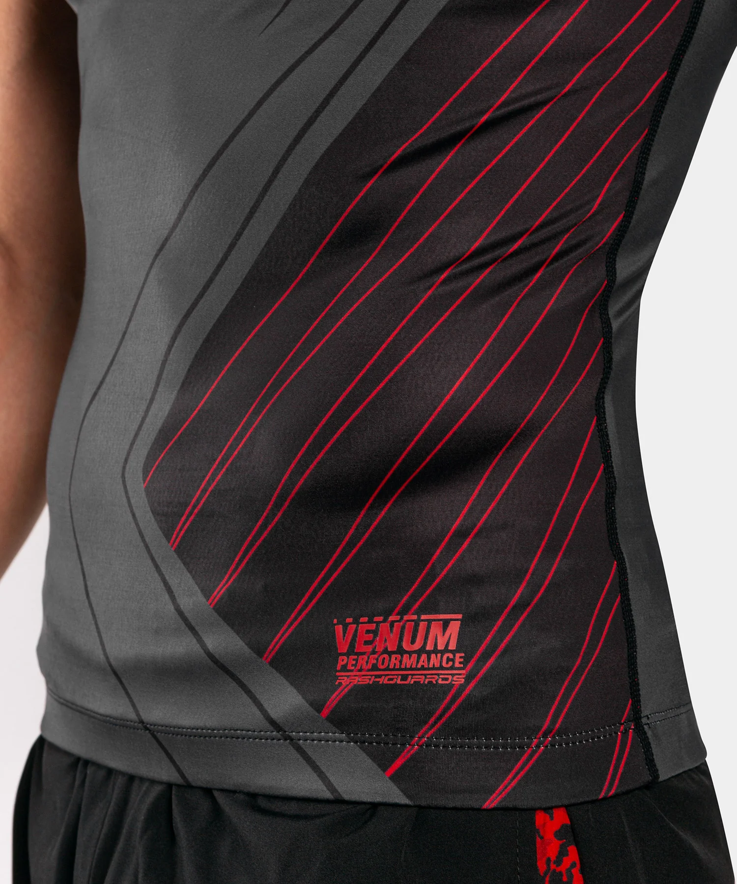 Venum Contender 5.0 Rashguard – Mangas cortas - Negro/Rojo - Image 7
