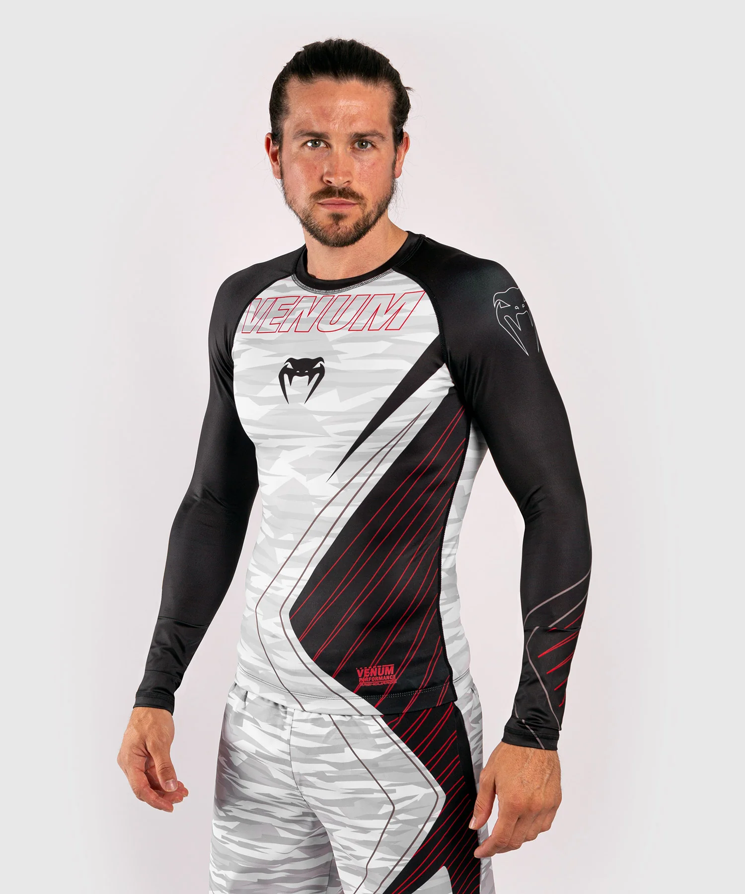 Venum Contender 5.0 Rashguard – Mangas Largas - White/Camo - Image 2