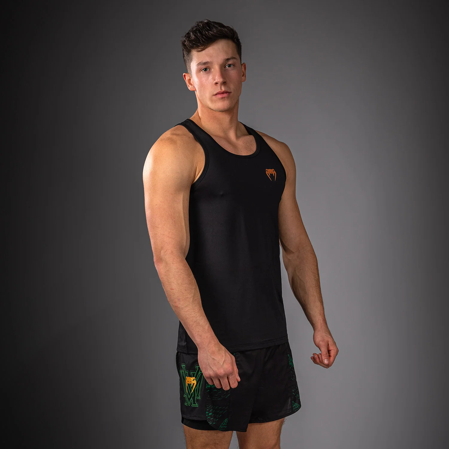 Venum Contender Camiseta de Tirantes – Negro/Oro - Image 3