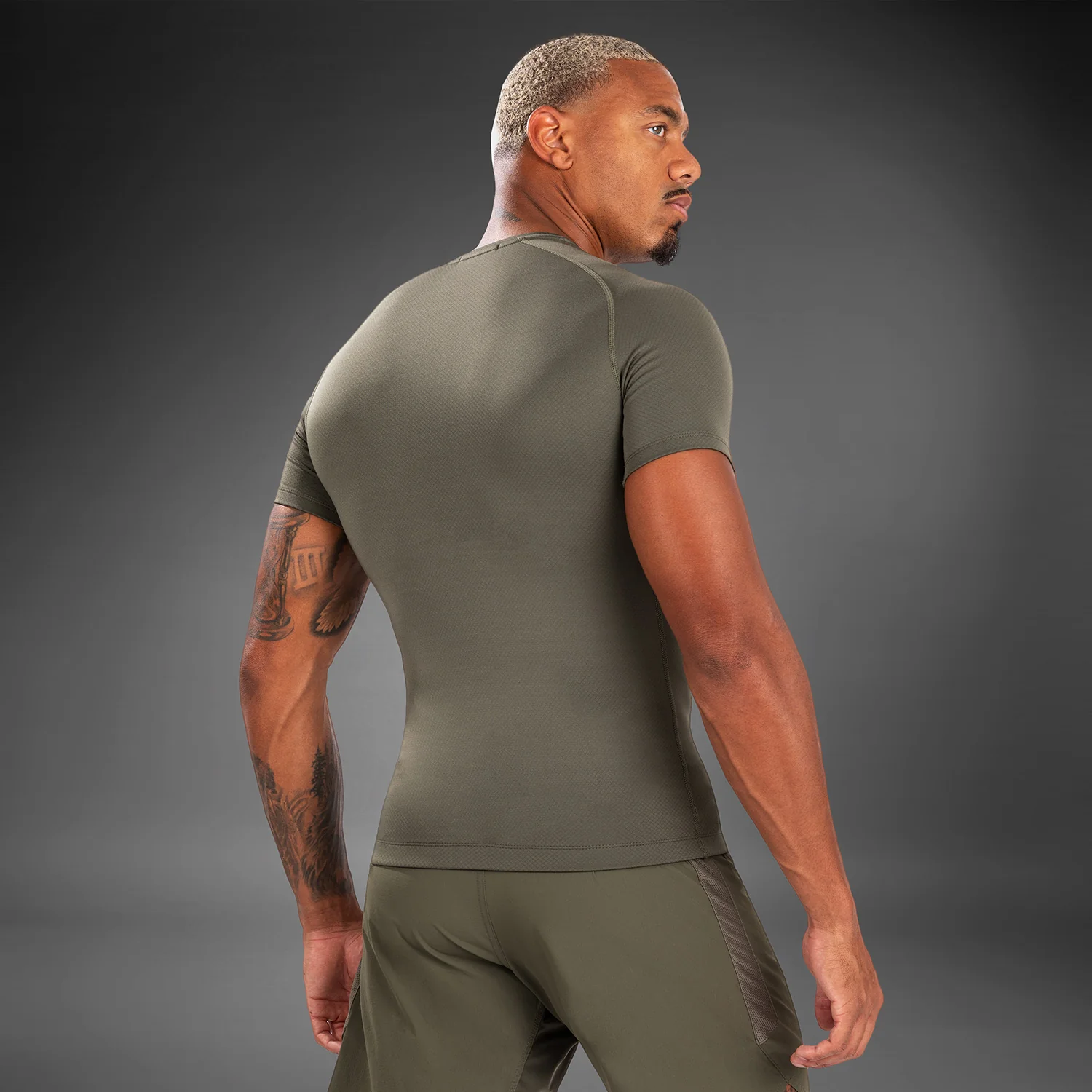Venum Contender Lycra de manga corta para hombre - Caqui - Image 4