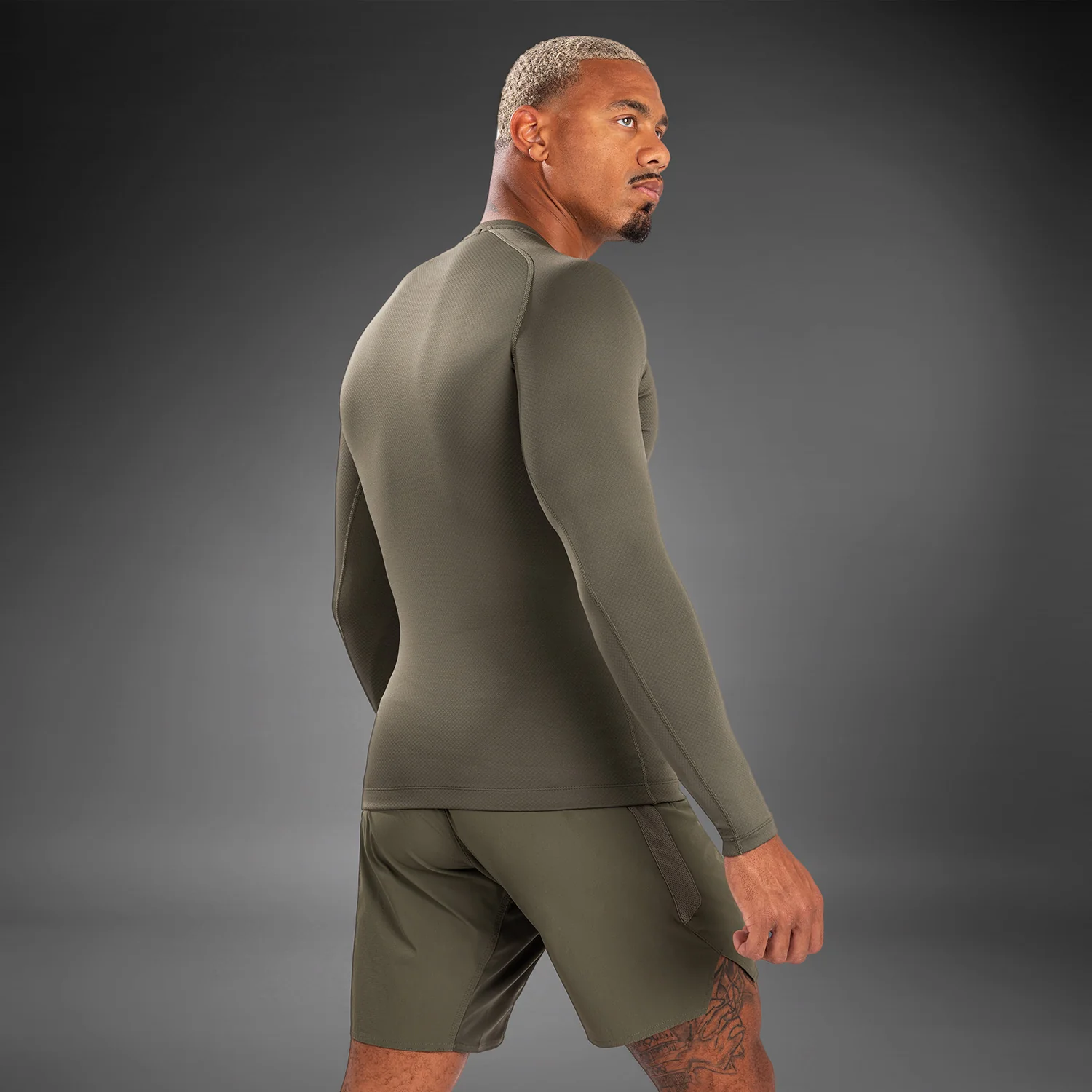Venum Contender Lycra de manga larga para hombre - Caqui - Image 3