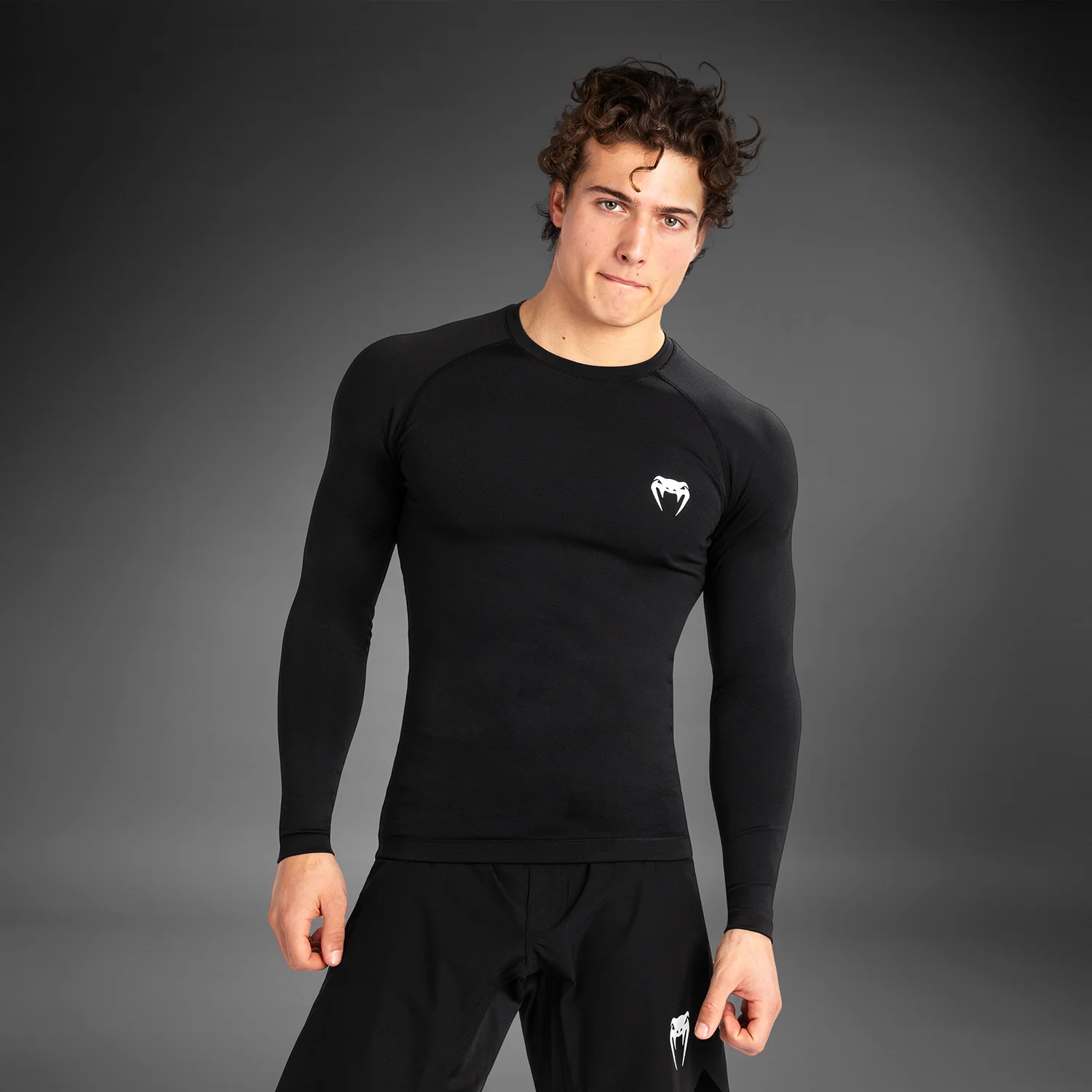 Venum Contender Lycra de manga larga para hombre - Negra/Blanca - Image 5