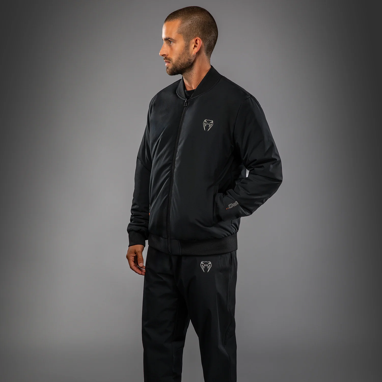 Venum Eclipse Cazadora Bomber – Negro/Hueso - Image 5