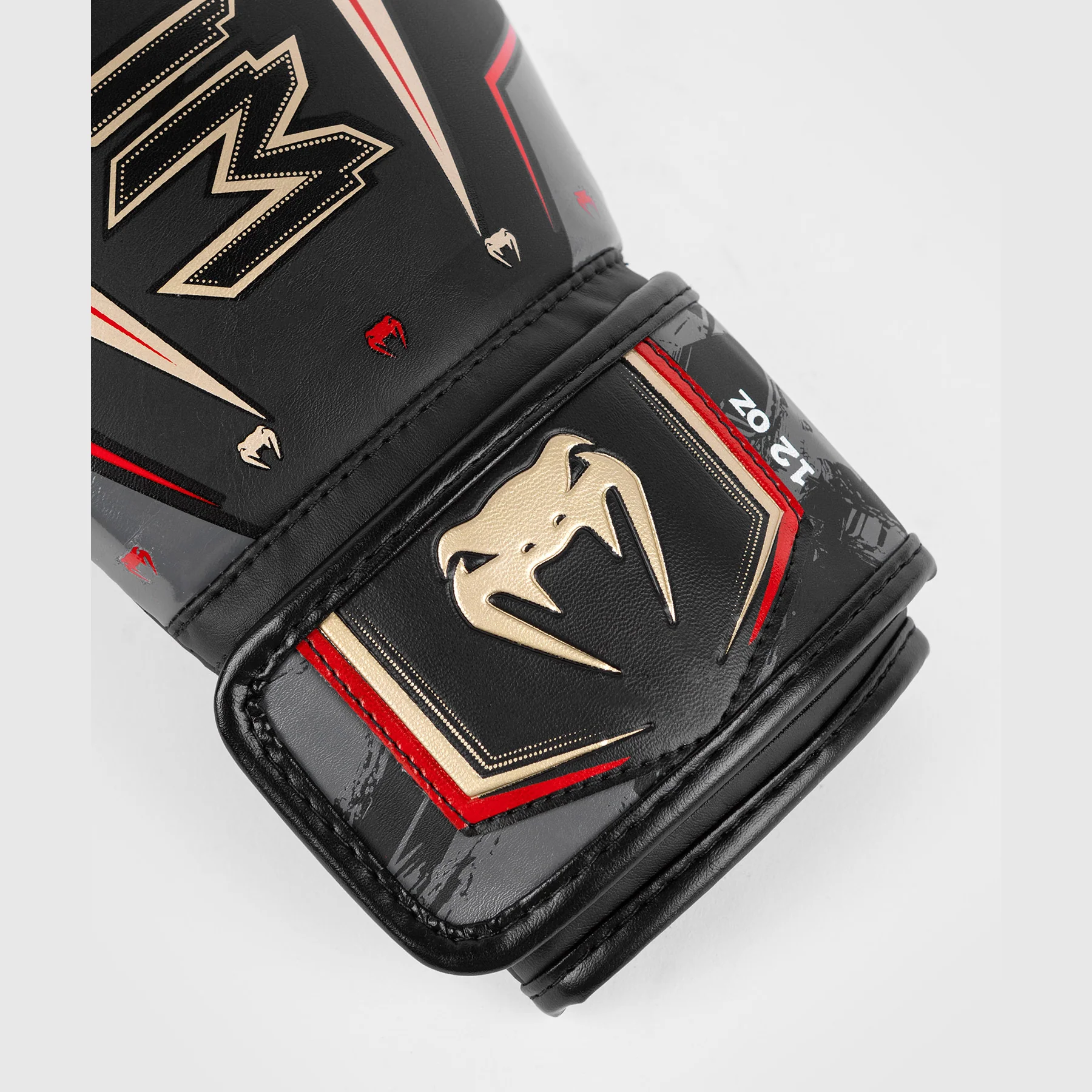 Venum Elite Evo Guantes de Boxeo - Negro/Dorado/Rojo - Image 7