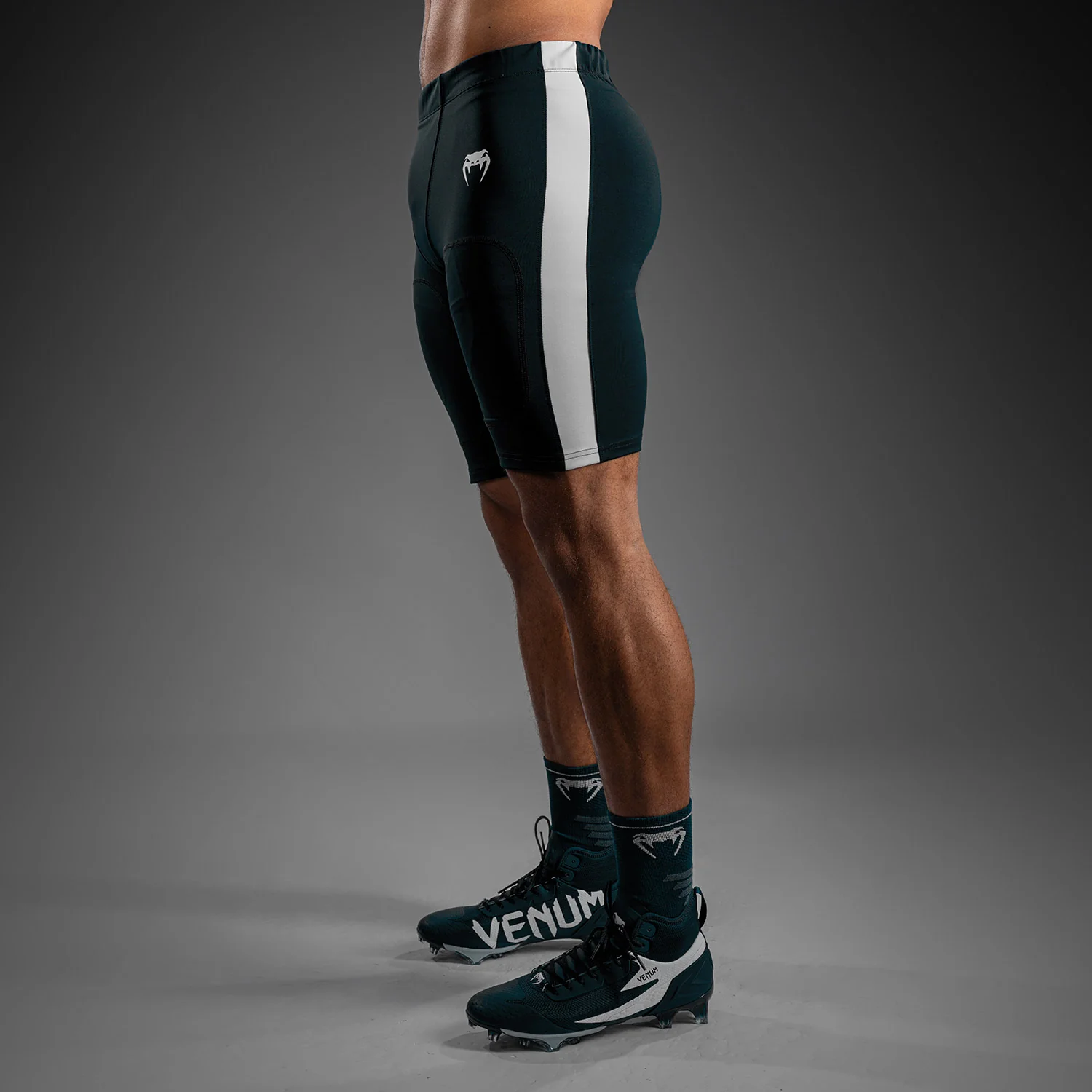 Venum Elite Fútbol Short de Compresión - Negro - Image 3