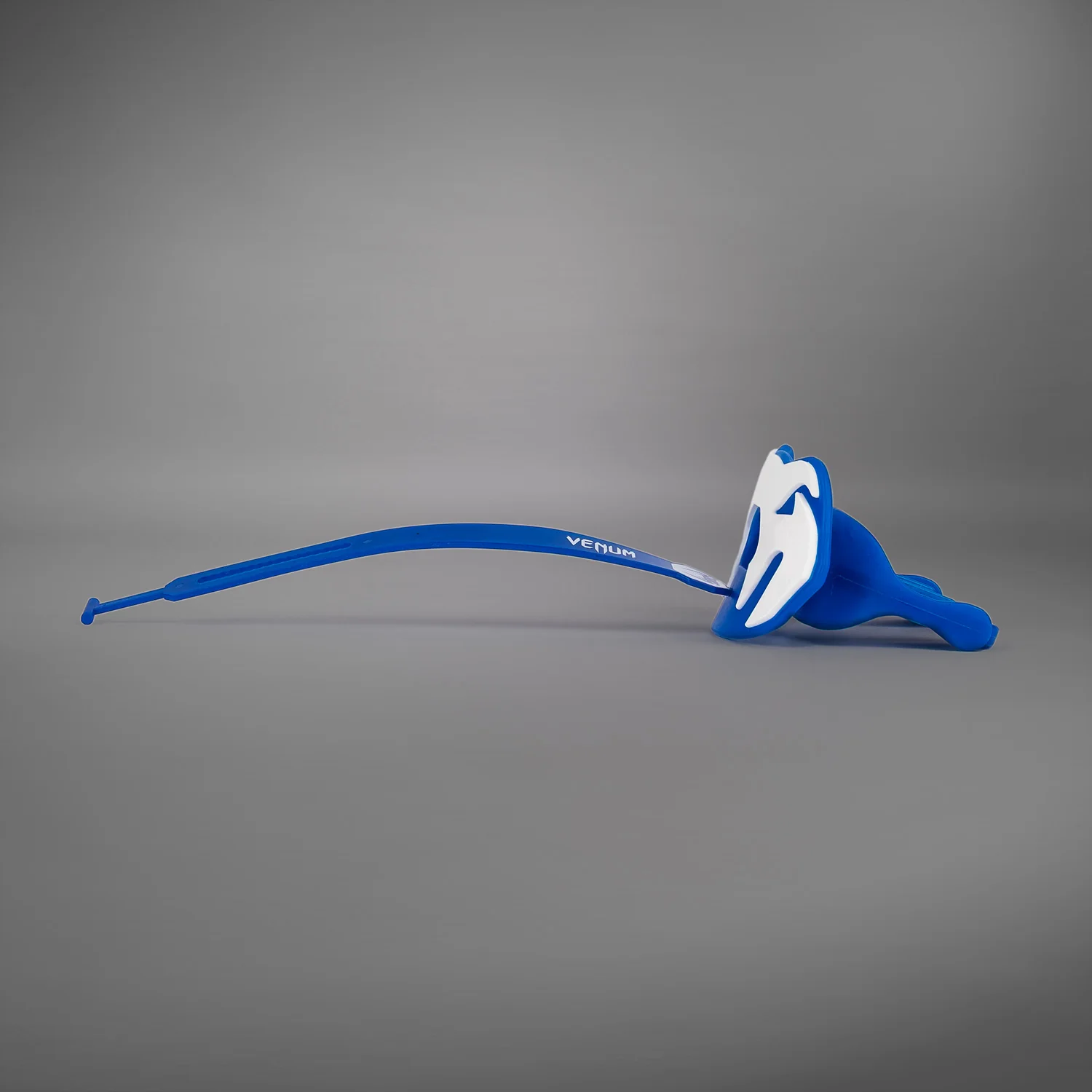 Venum Elite Protector Bucal Edición Logo  - Azul/Blanco - Image 6