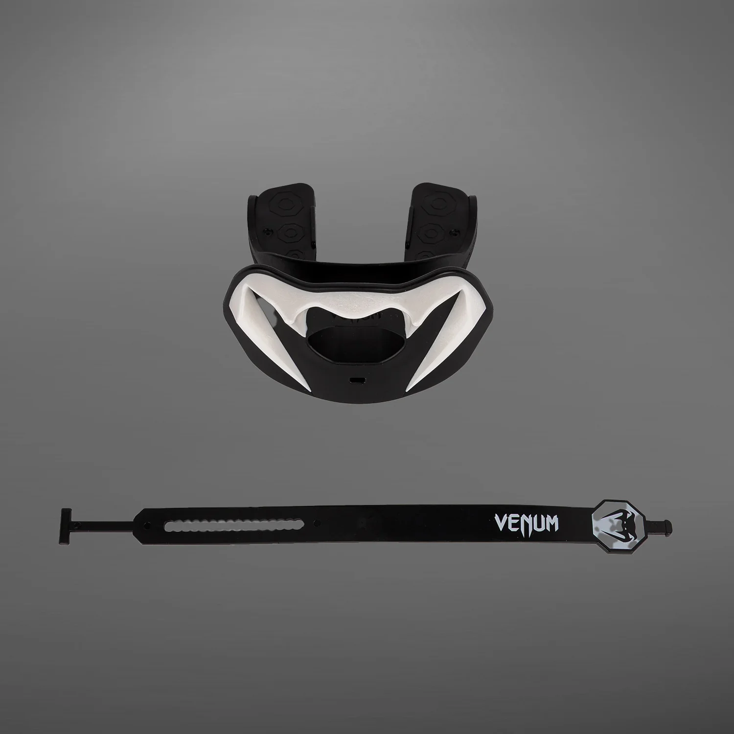 Venum Elite Protector Bucal OG Edition - Negro/Blanco - Image 2