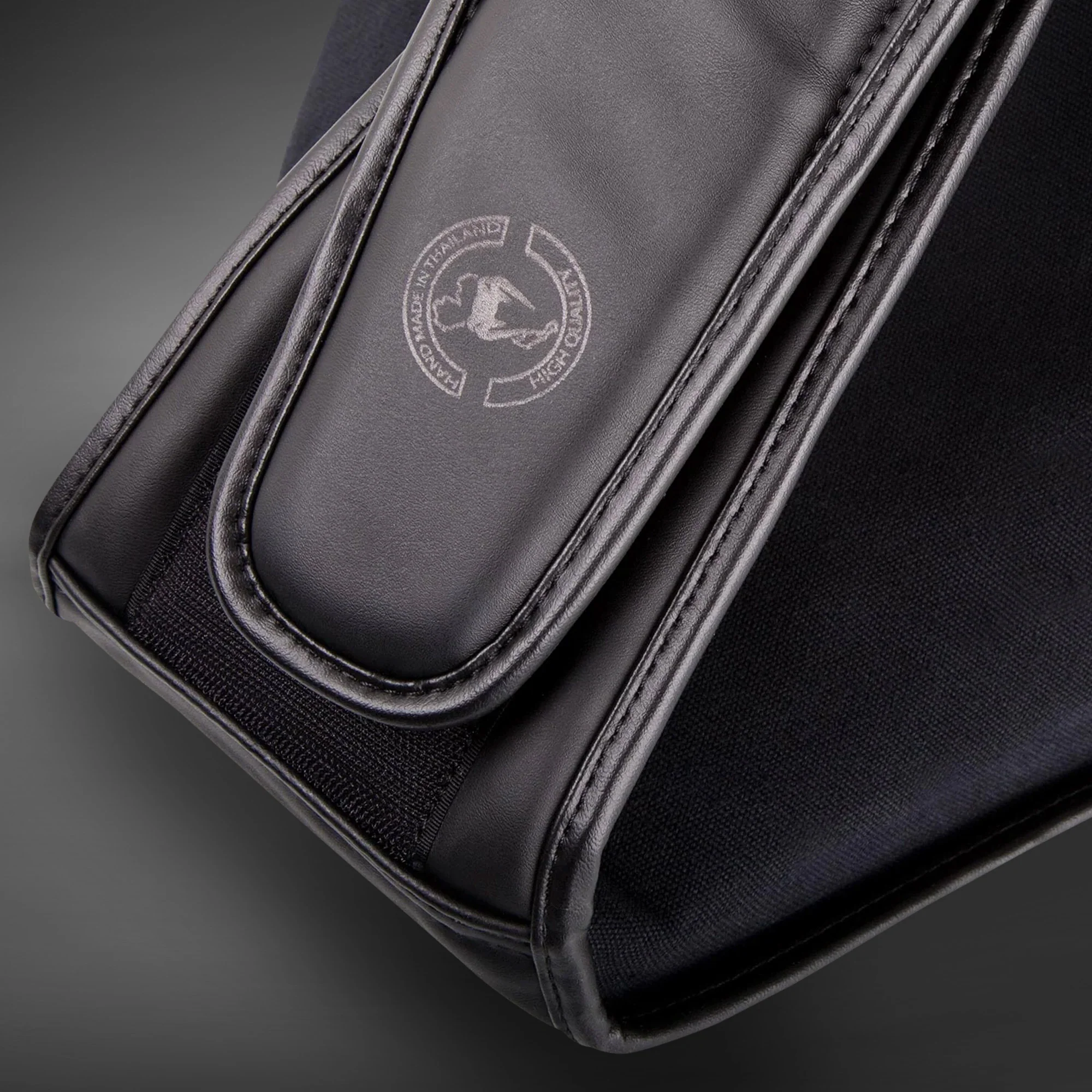 Venum Elite Protector de Abdomen – Negro - Image 5