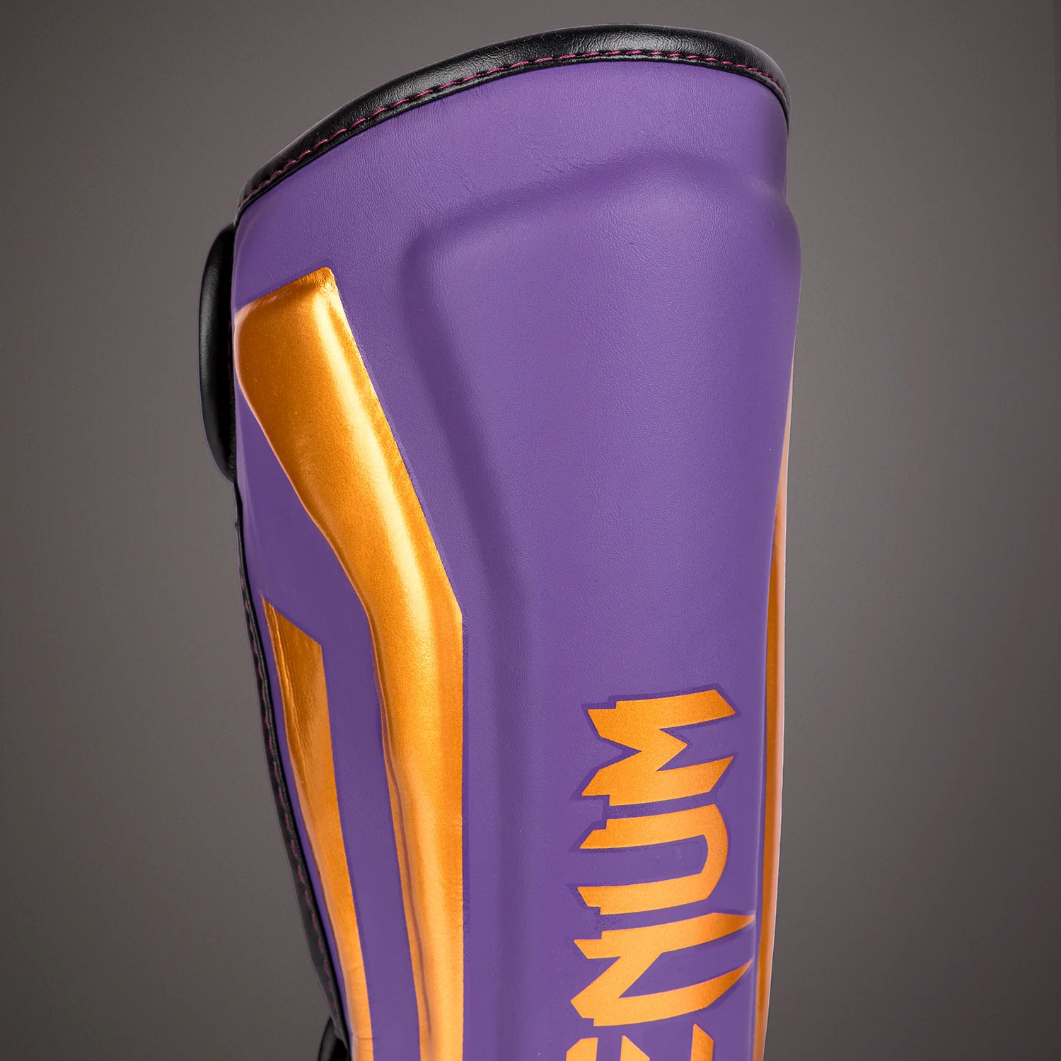 Venum Elite Protectores de Espinillas - Púrpura Oscuro - Edición especial - Image 4