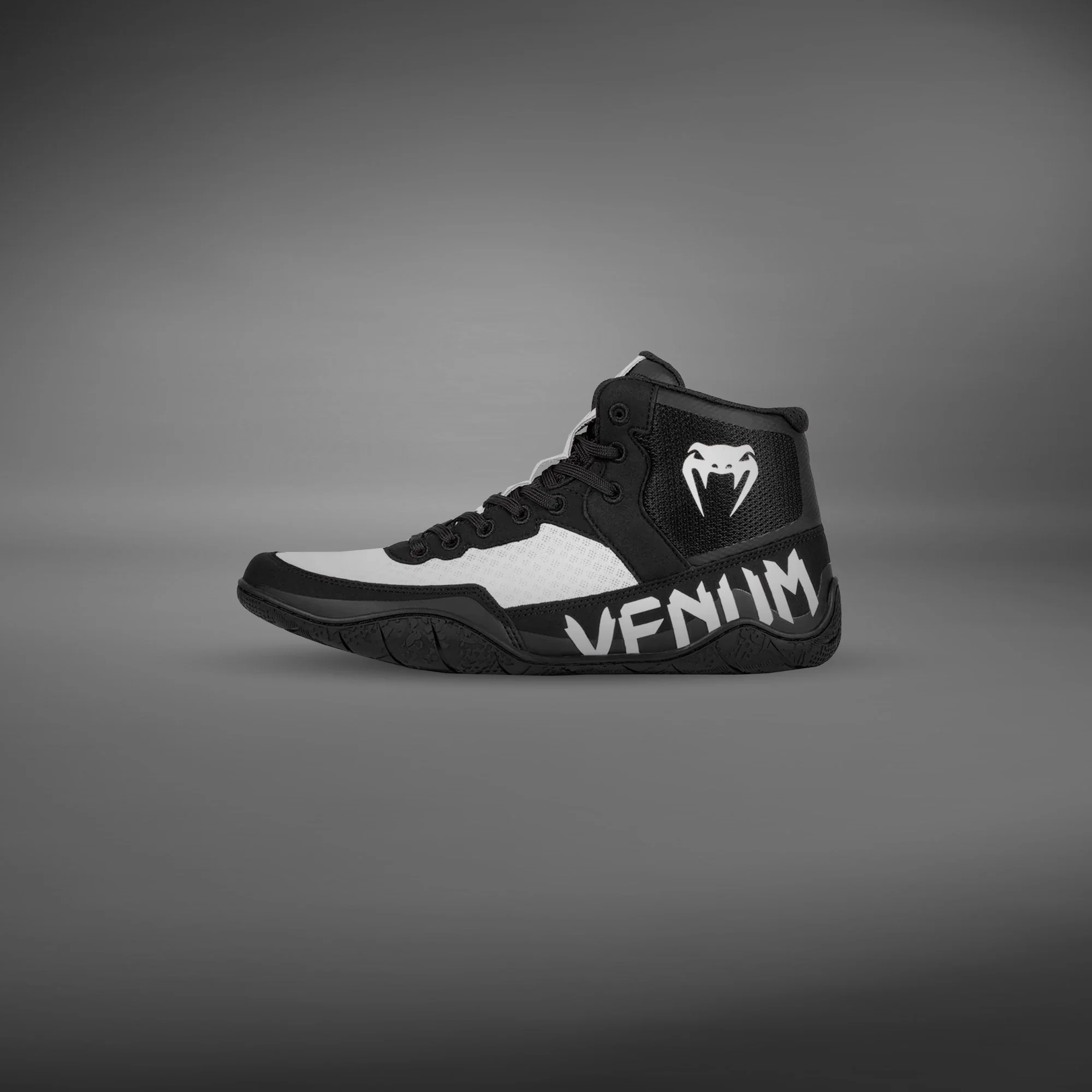 Venum Elite Zapatillas de lucha - Negro/Blanco - Image 3
