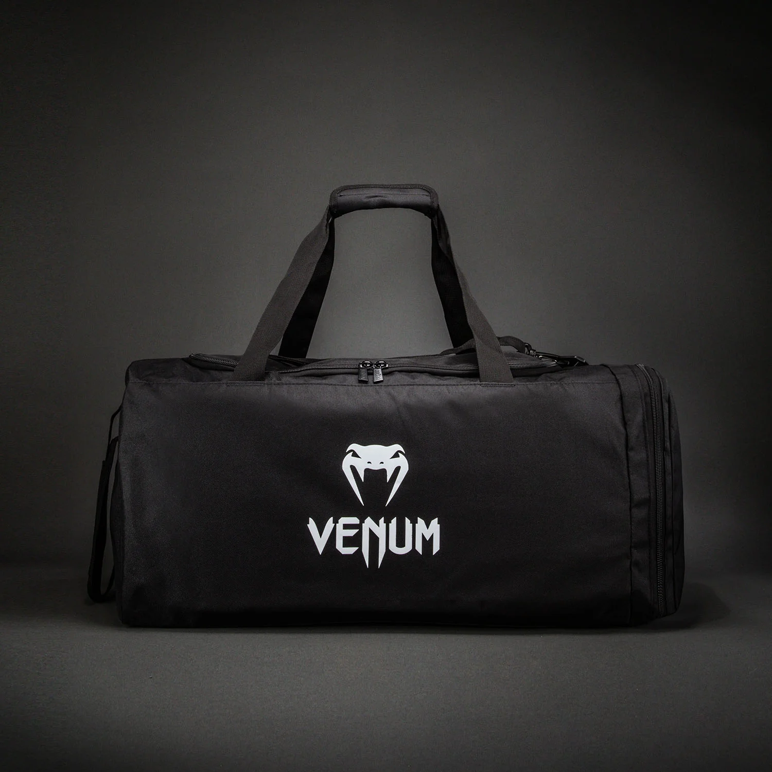 Venum Essential Bolsa de Deporte (61L) – Negro