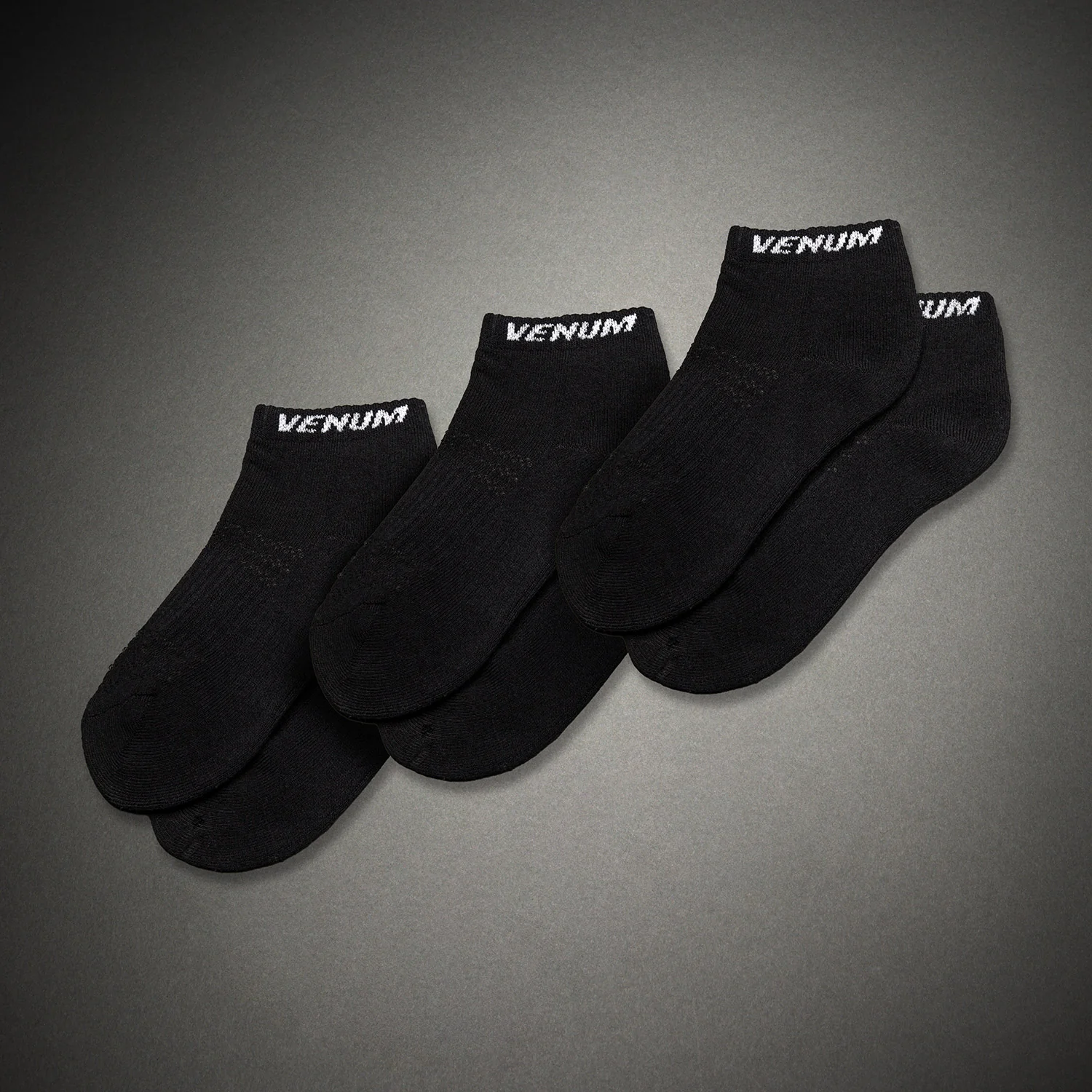 Venum Essential Calcetines Tobilleros (Juego de 3 pares) – Negro/Blanco - Image 2