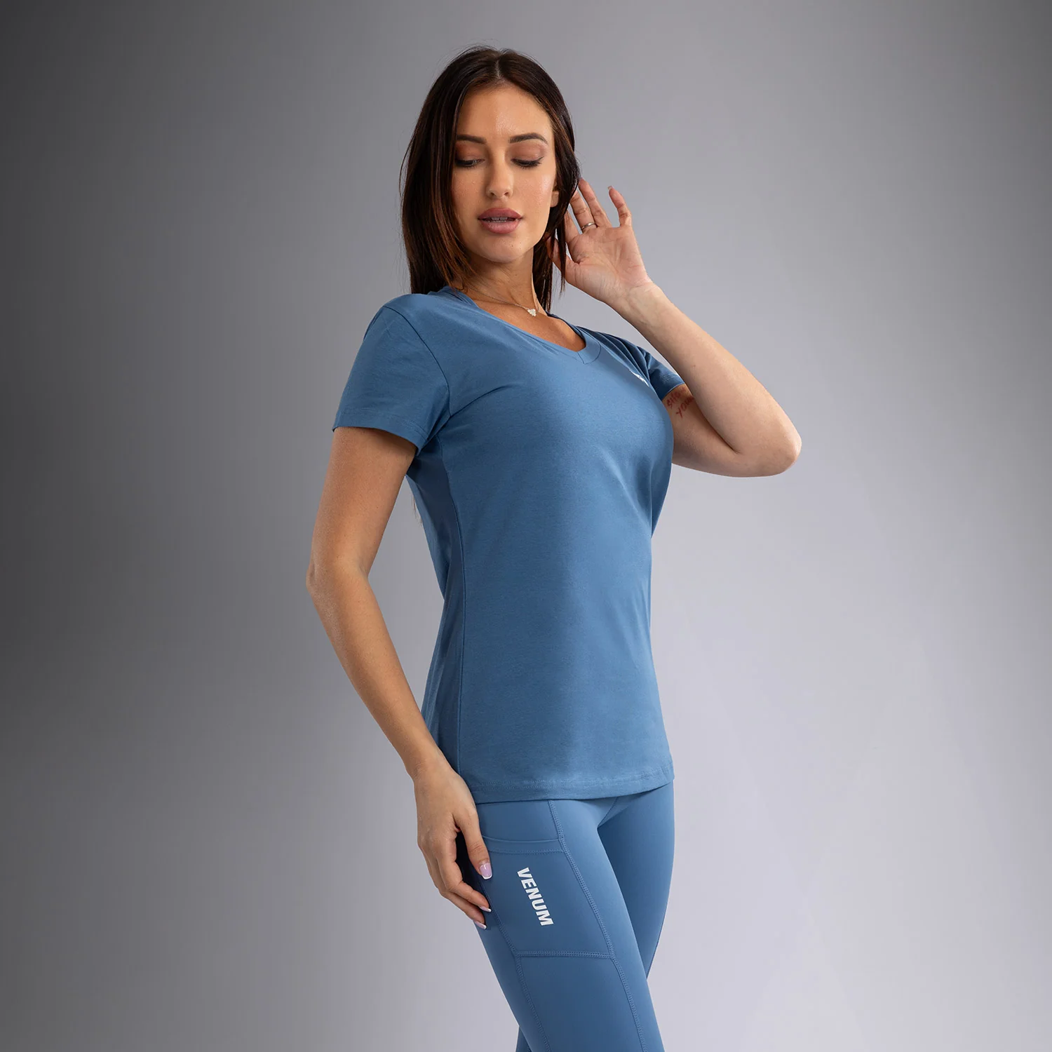 Venum Essential Camiseta para Mujer - Azul Tormenta - Image 4