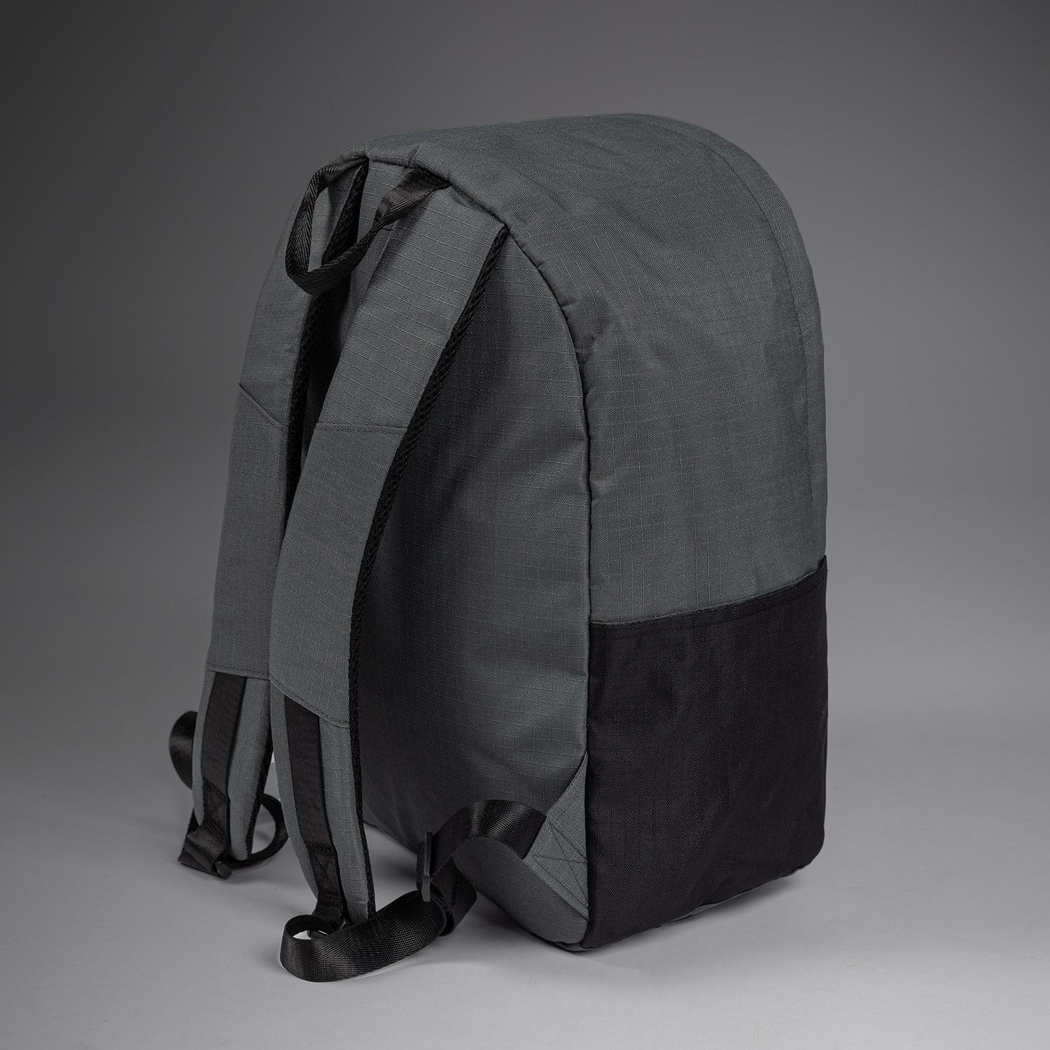 Venum Evo 2 Mochila Ligera (20-25L) – Gris Tormenta - Image 4