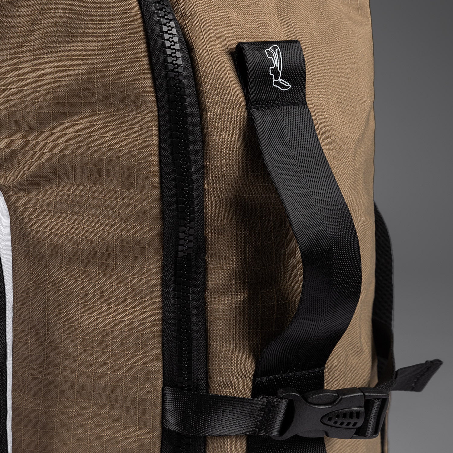 Venum Evo 2 Xtrem Mochila (50-63L) – Duna - Image 6