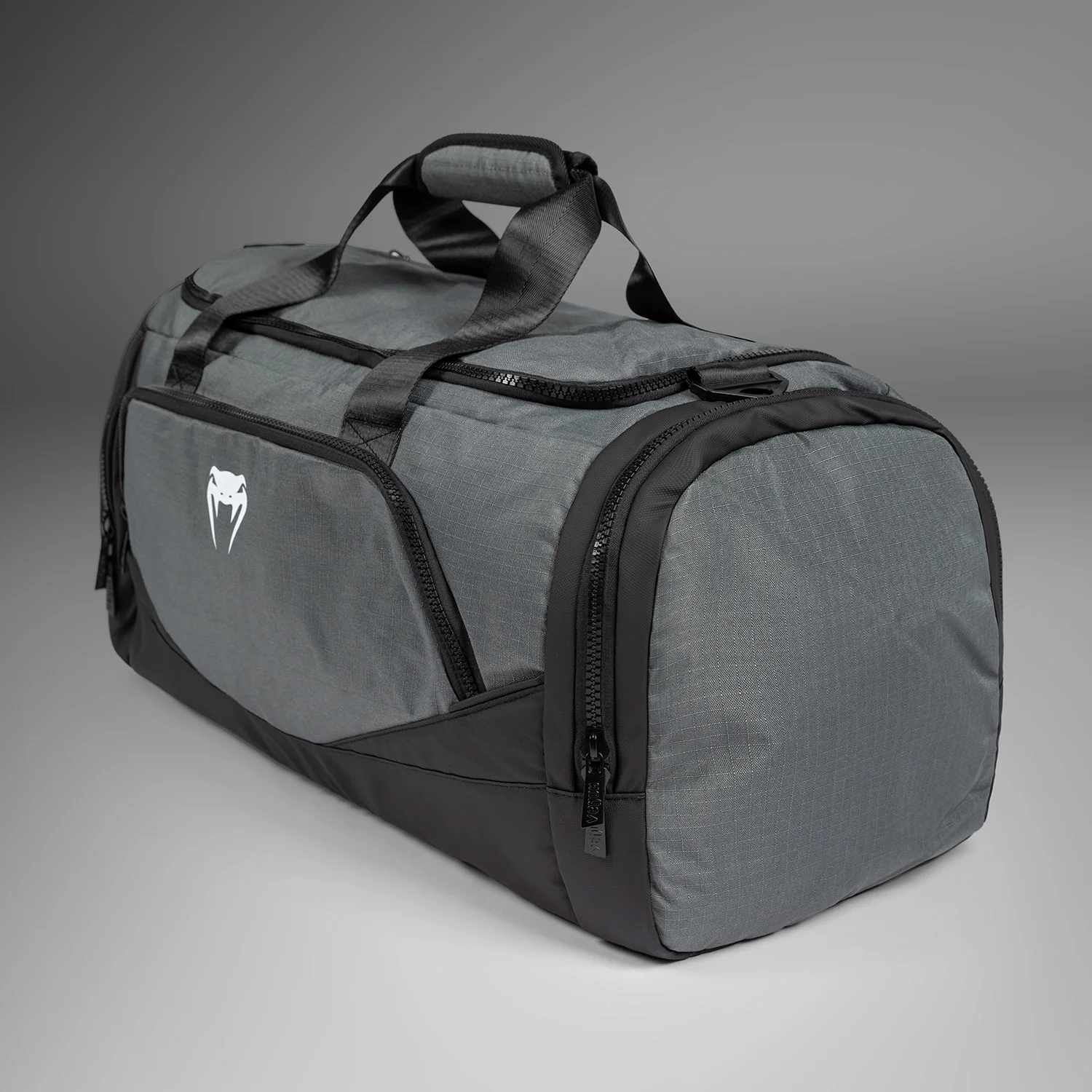 Venum Evo 2 XTrem Ripstop Bolsa de Deporte Duffle (55-63L) – Gris Tormenta - Image 2