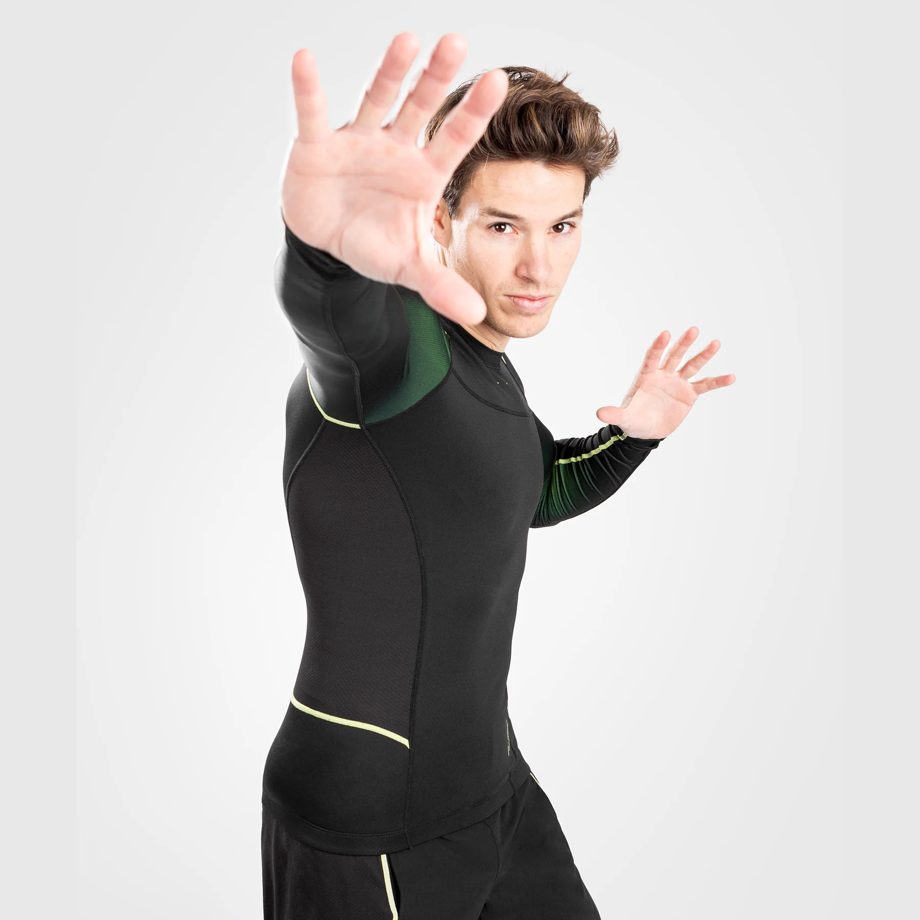 Venum Fusion 2.0 Lycra para hombre - Manga larga - Negro/Amarillo - Image 5