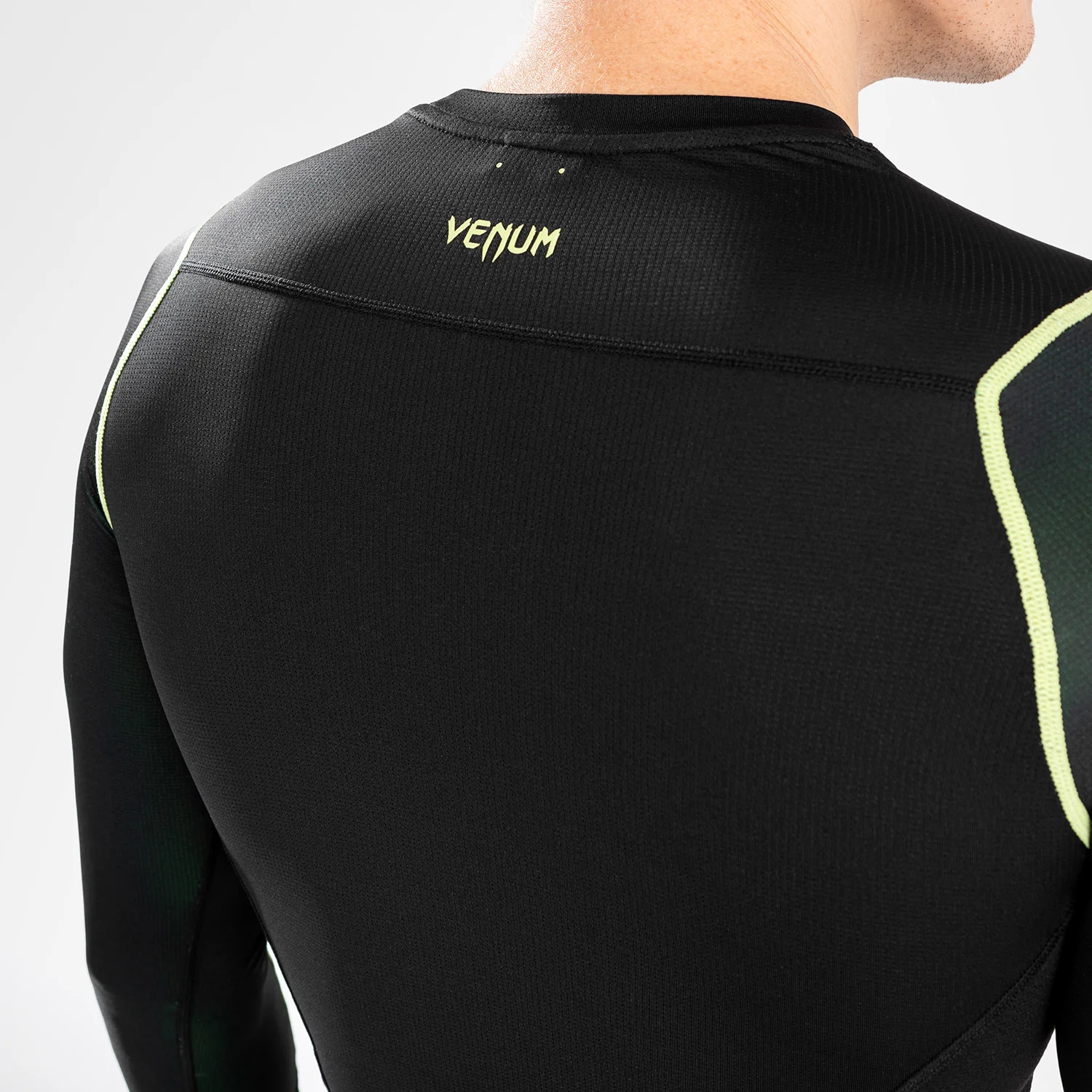 Venum Fusion 2.0 Lycra para hombre - Manga larga - Negro/Amarillo - Image 8