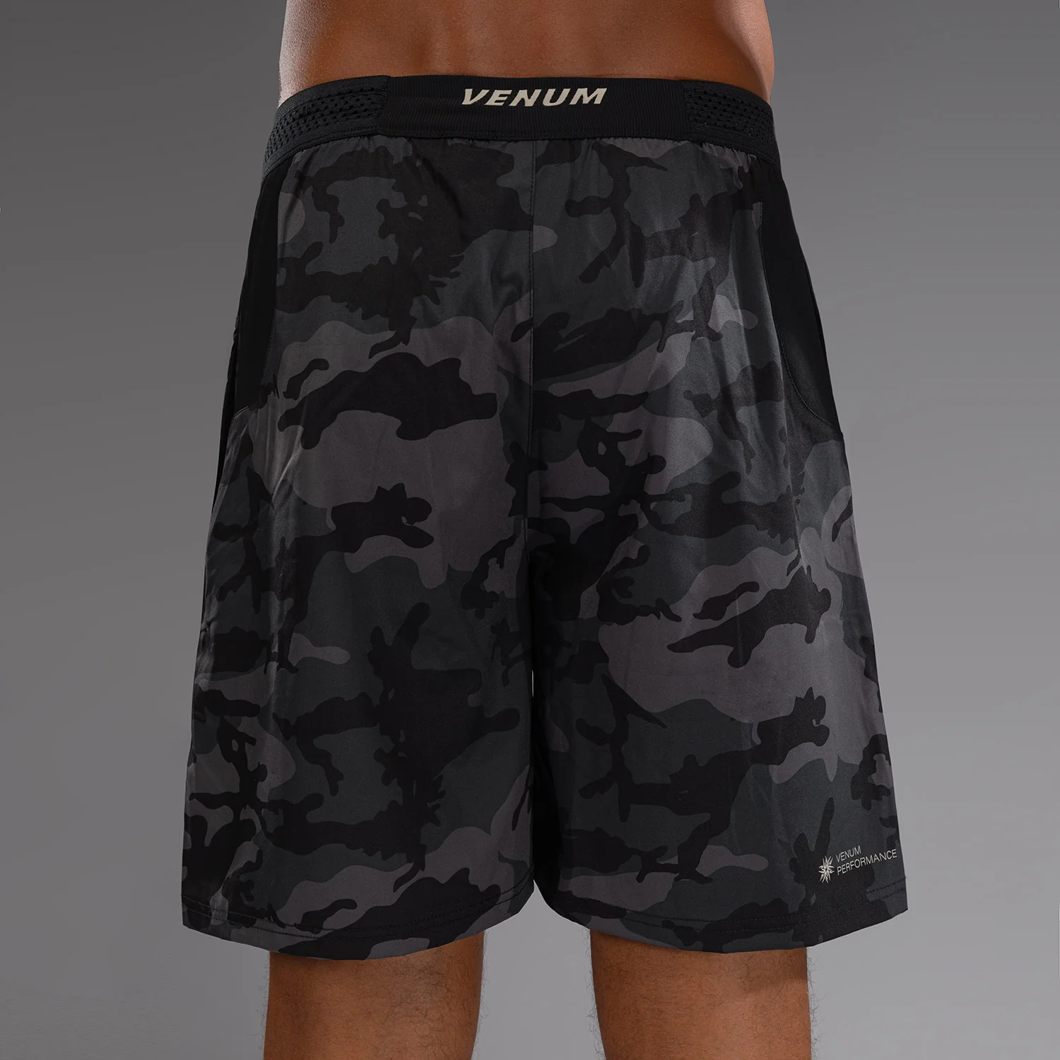 Venum G-Fit Air Pantalones Cortos de Entrenamiento para Hombre - Camuflaje Digital Urbano - Image 6