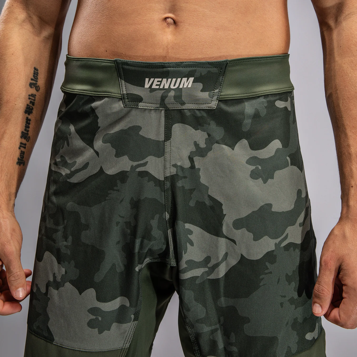 Venum G-Fit Air Pantalones de Lucha para Hombre - Camuflaje Militar - Image 4