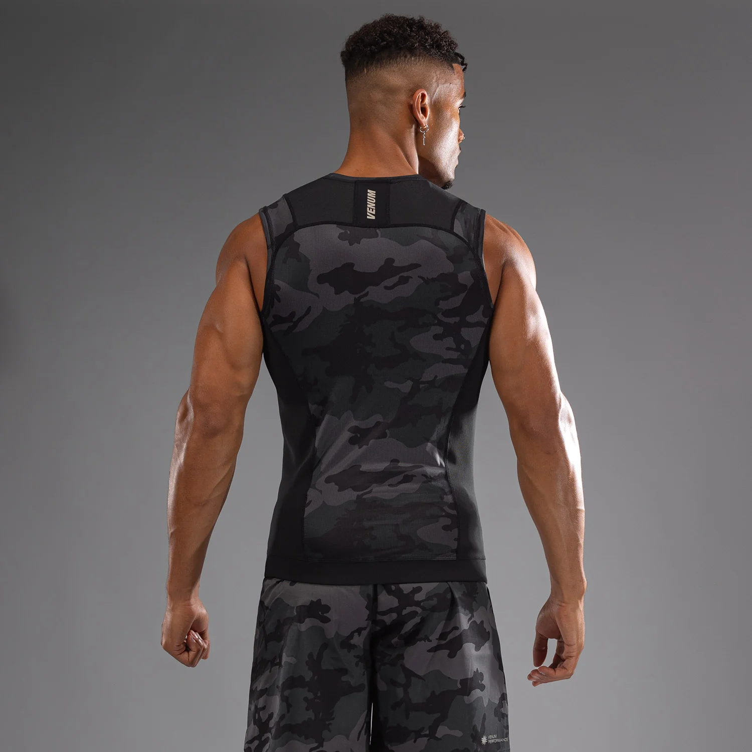 Venum G-Fit Air Rashguard sin Mangas para Hombre - Camuflaje Urbano Digital - Image 4