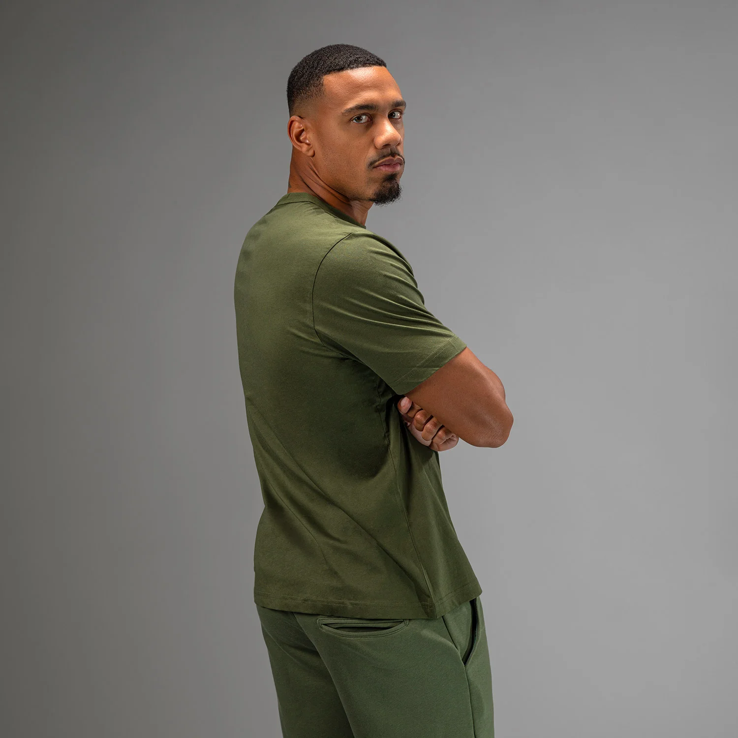 Venum Giant Connect Camiseta - Verde Ejército - Image 3