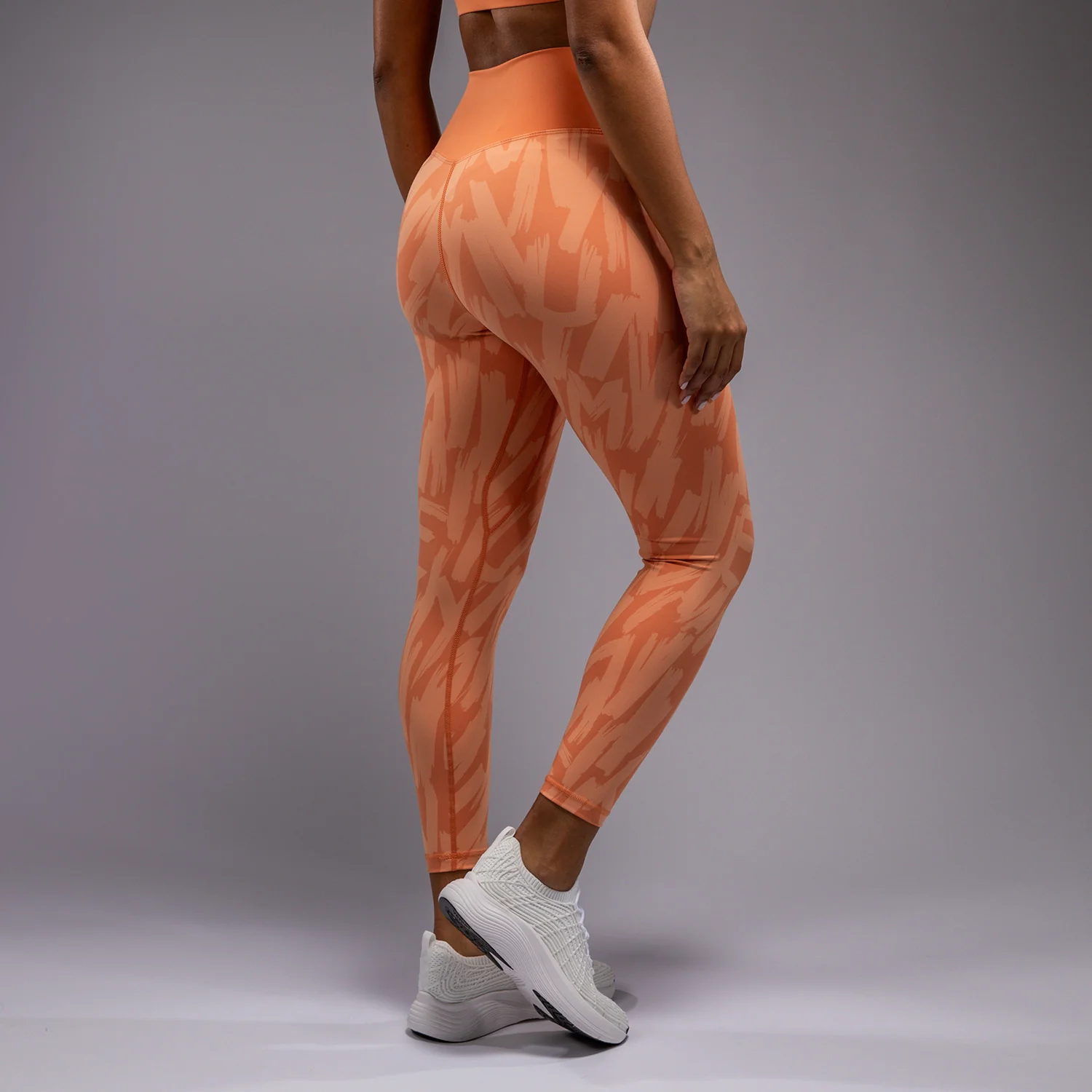 Venum Graffiti Leggings 7/8 para Mujer - Albaricoque Terciopelo - Image 2