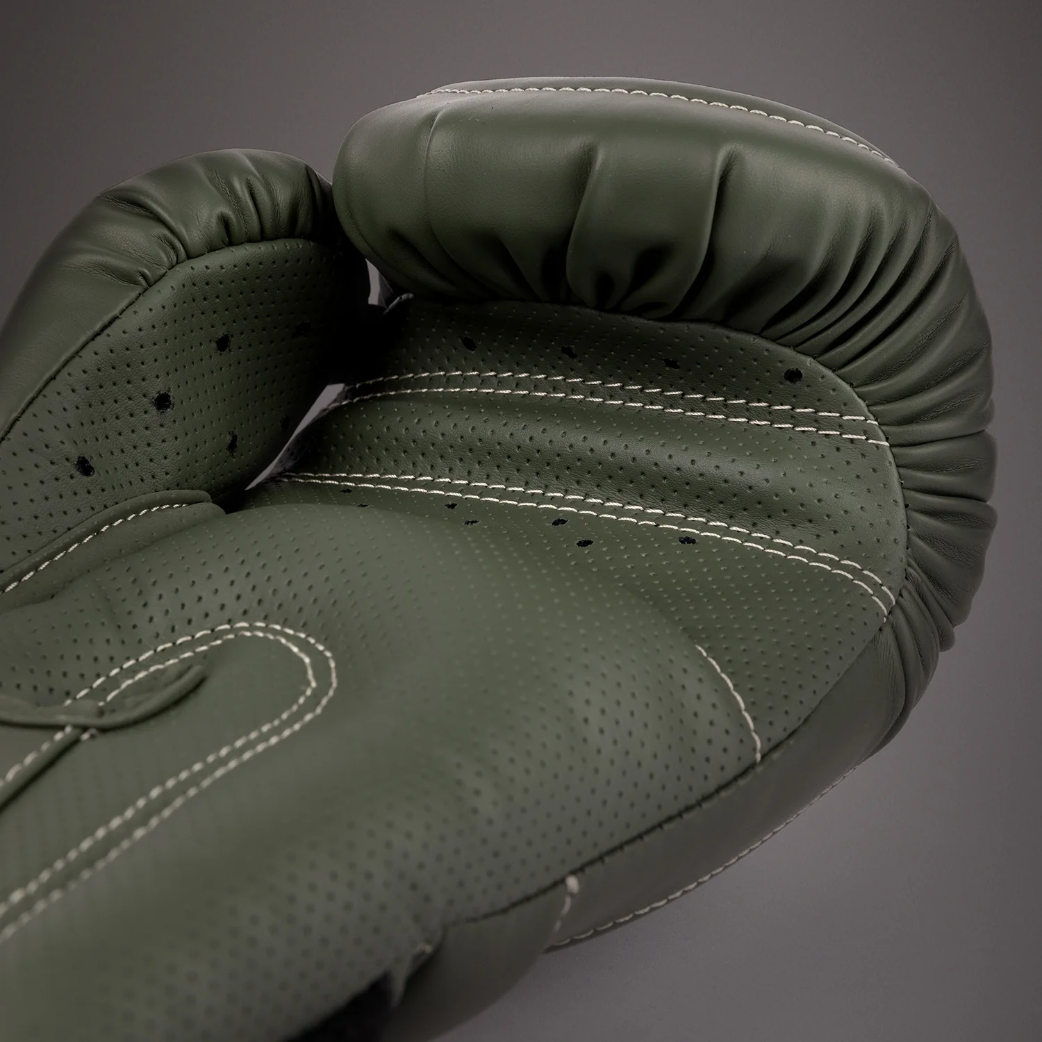 Venum Impact Evo Guantes de Boxeo - Verde Militar - Image 6