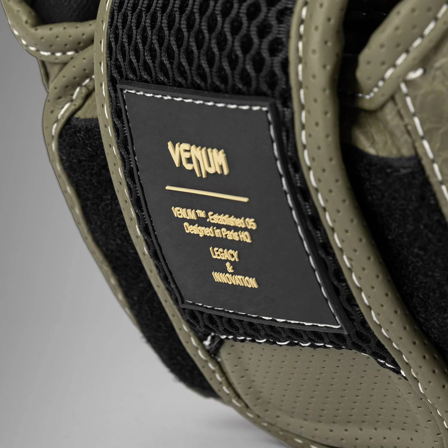 Venum Impact Evo Scales Casco de protección – Verde Ejército - Image 6
