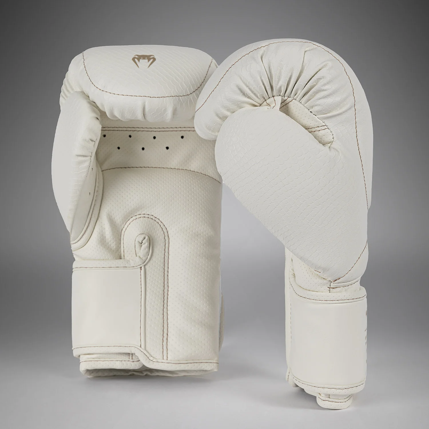 Venum Impact Evo Scales Guantes de Boxeo – Marfil - Image 3